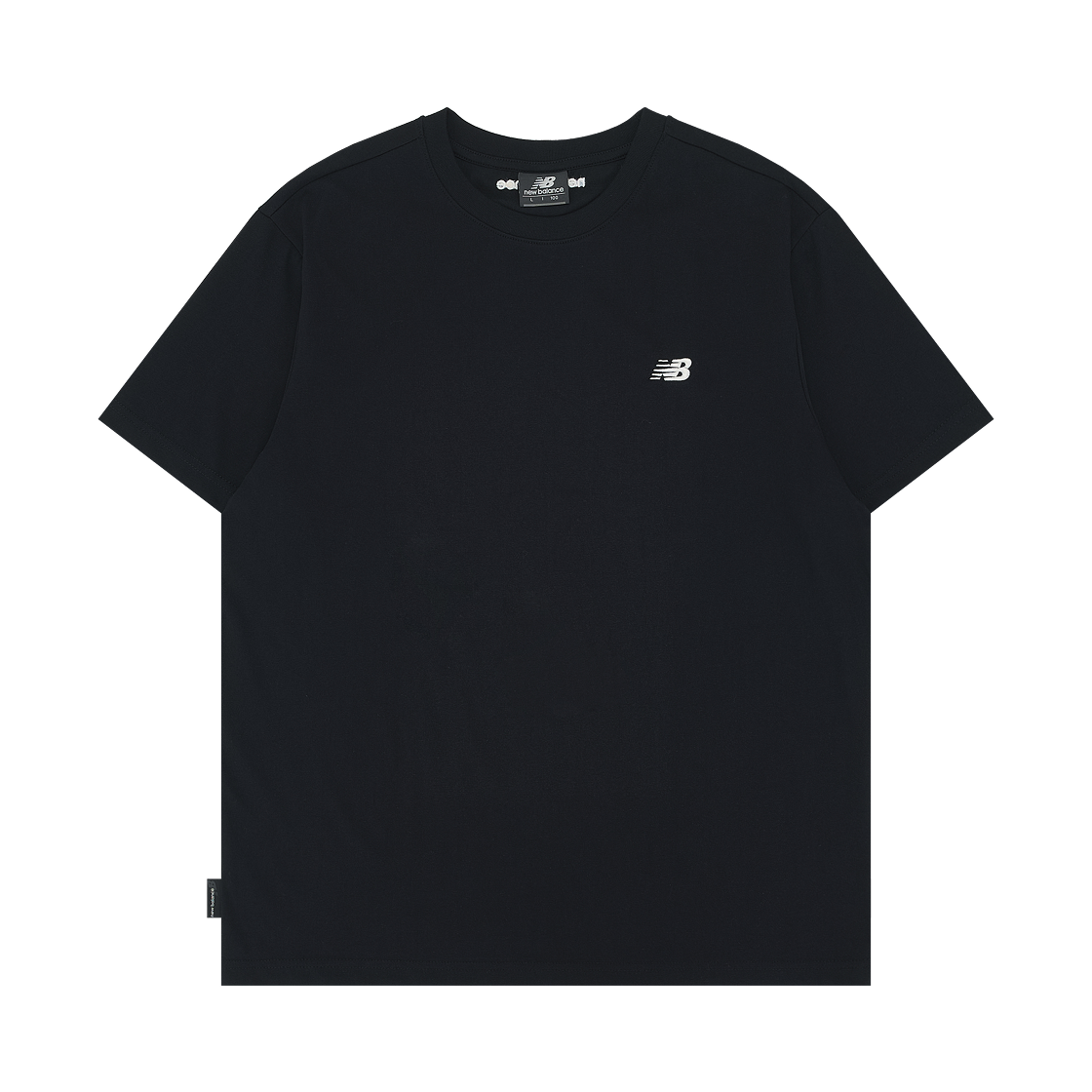 뉴발란스 에센셜 스몰 로고 티셔츠 블랙(New Balance Essential Small Logo T-Shirt Black) - 1