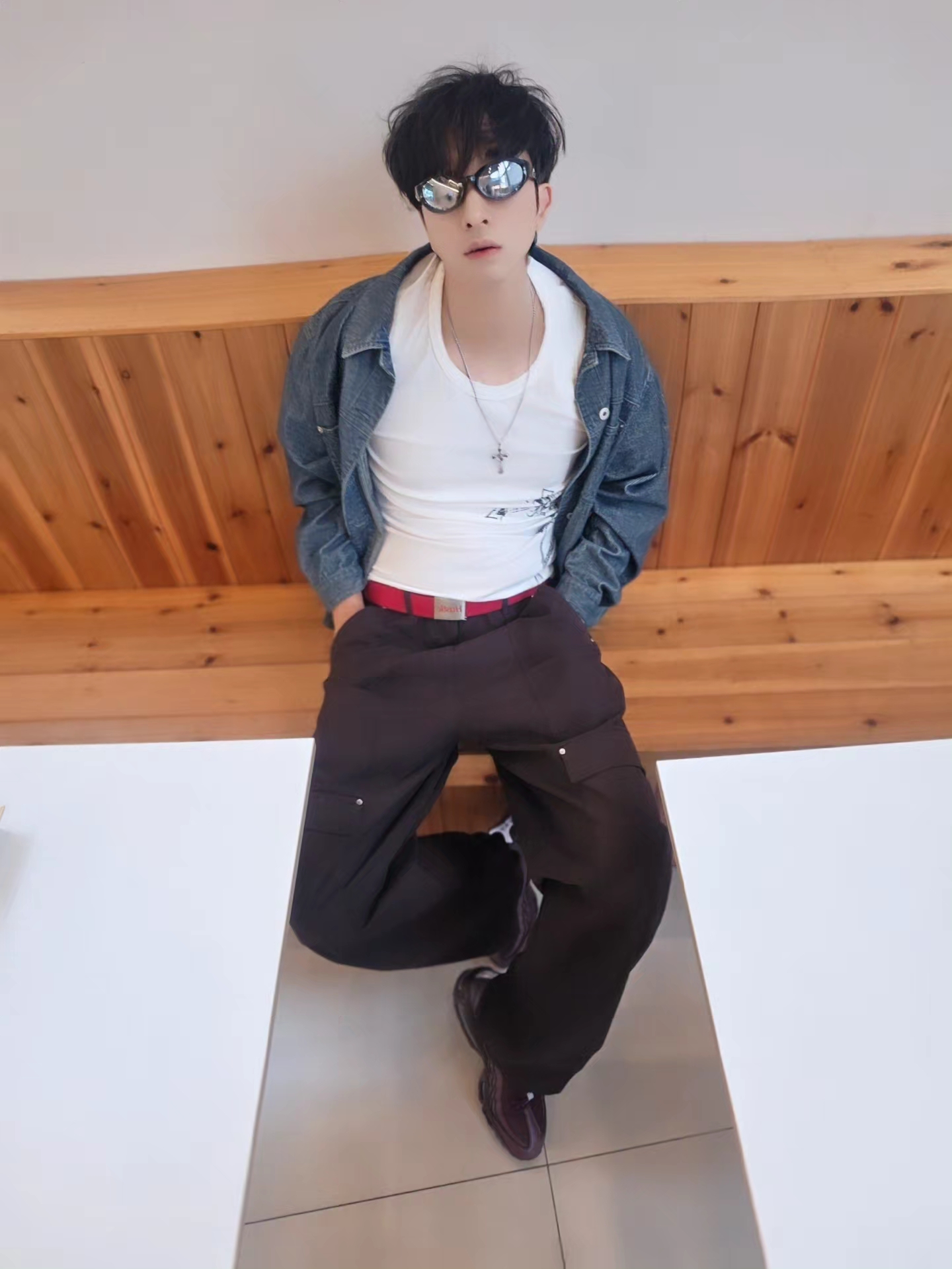 True Religion Hustle Webbing Belt Red, Adidas Originals Canvas Cargo Work Pants Aurora Coffee - US Sizing 착용 스타일 - 1