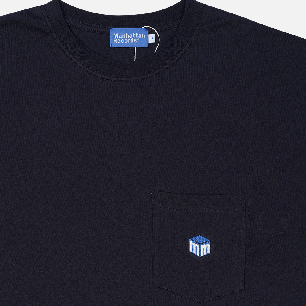 맨하탄 레코즈 라인 로고 포켓 티 - 네이비(Manhattan Records Line Logo Pocket Tee - Navy) - 4