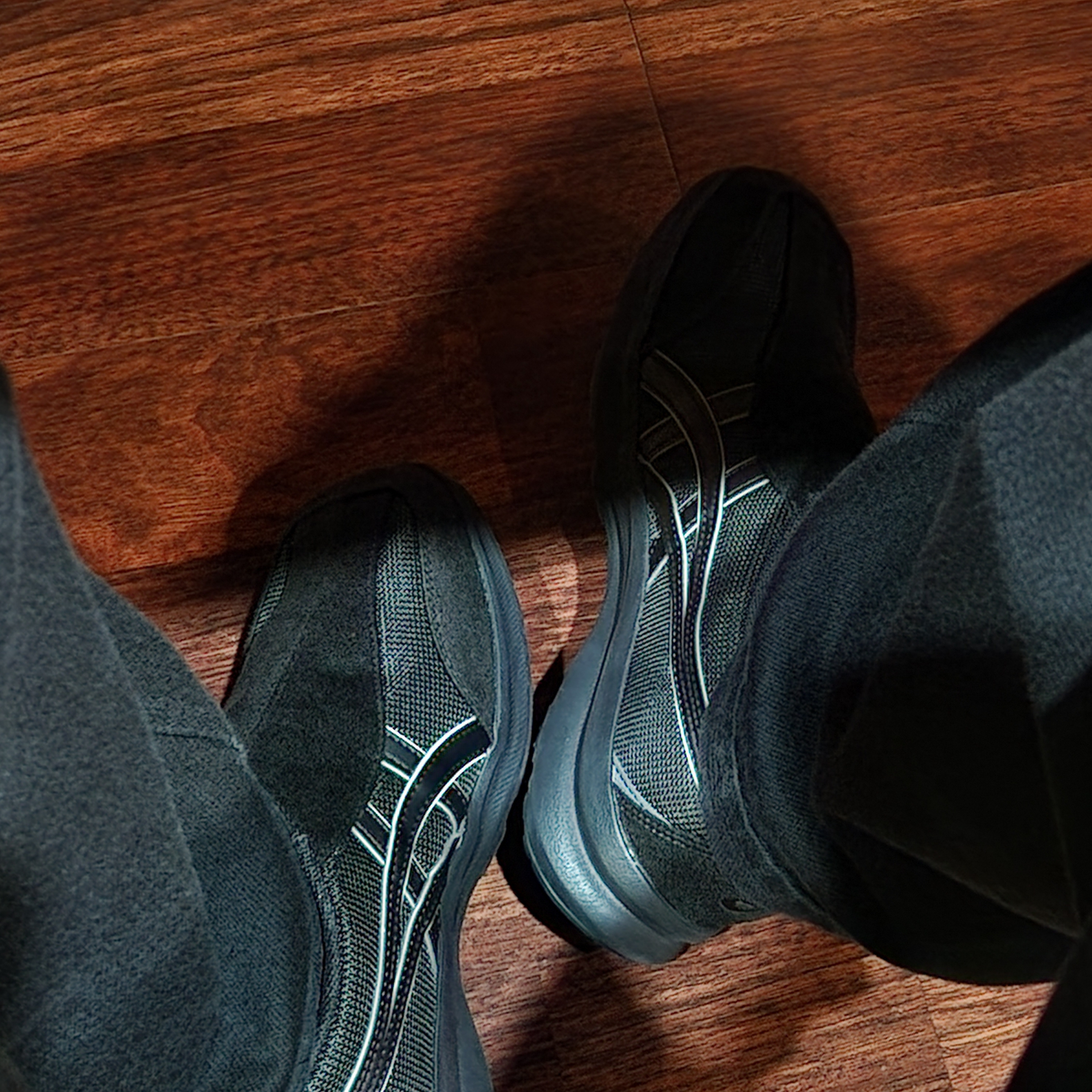 Asics Life Walker 010 Black - 2E Wide 착용 스타일