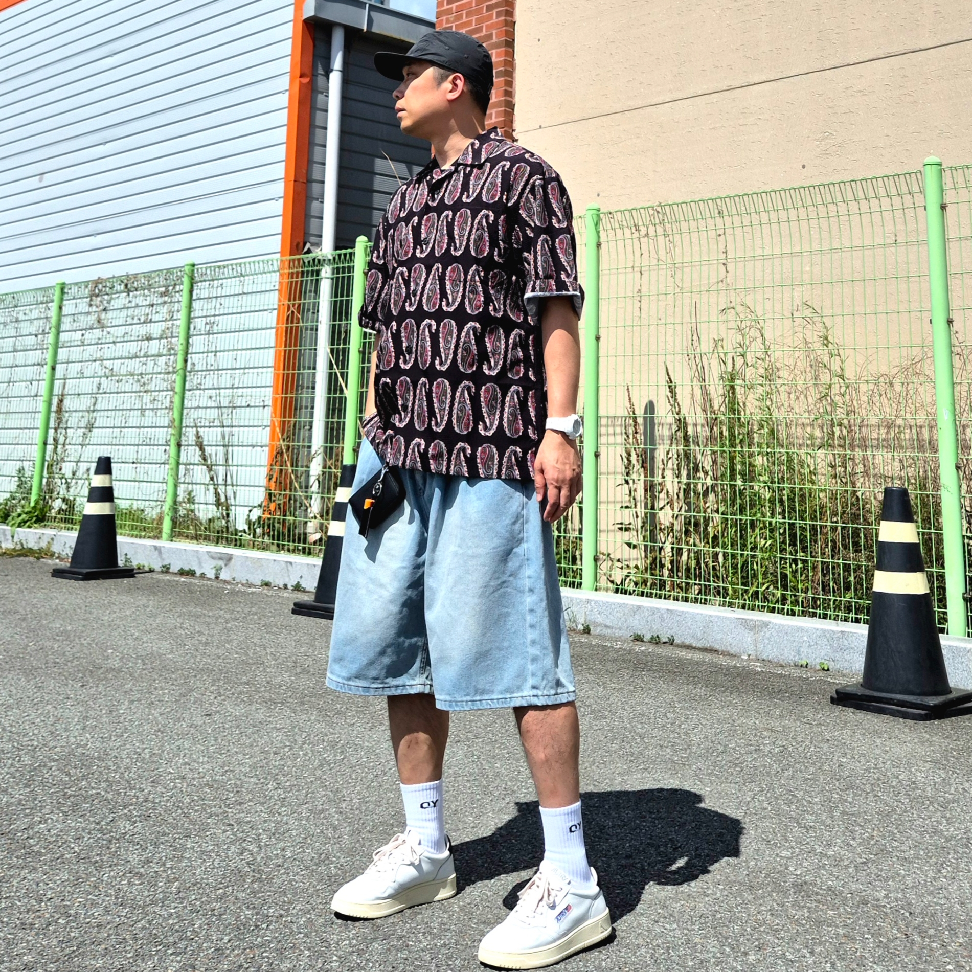 Autry Medalist Low Leather Sneakers White Black, Millo Archive Cade Leather Wallet Leather Black 착용 스타일