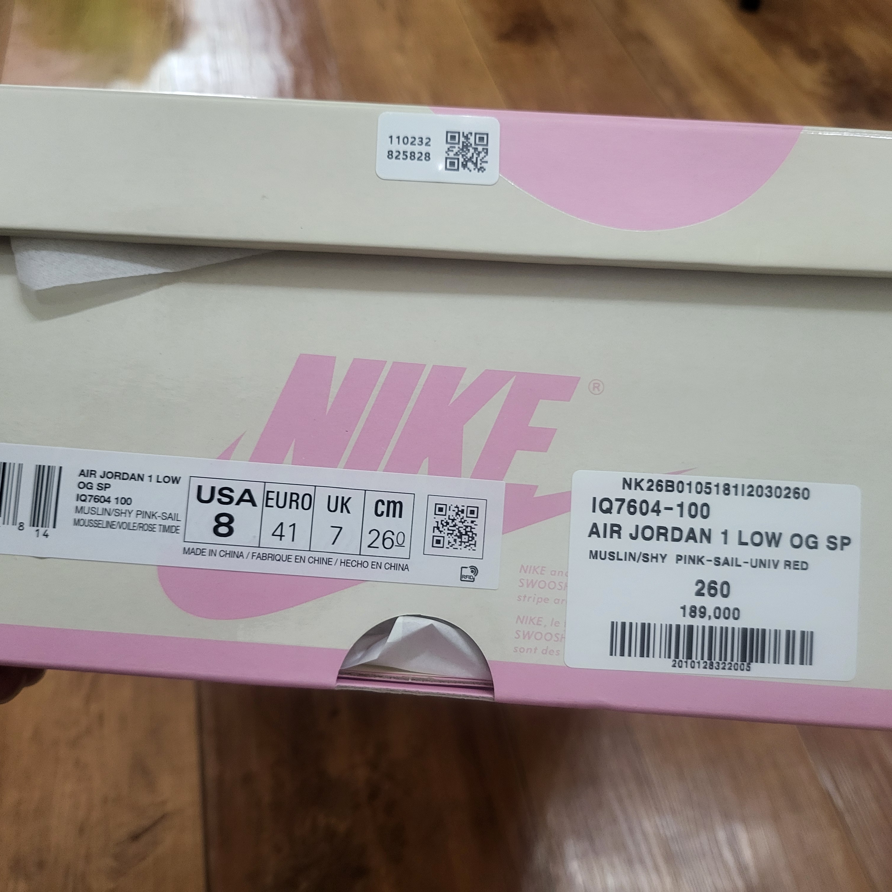 Jordan 1 x Travis Scott Retro Low OG SP Muslin Shy Pink 착용 스타일