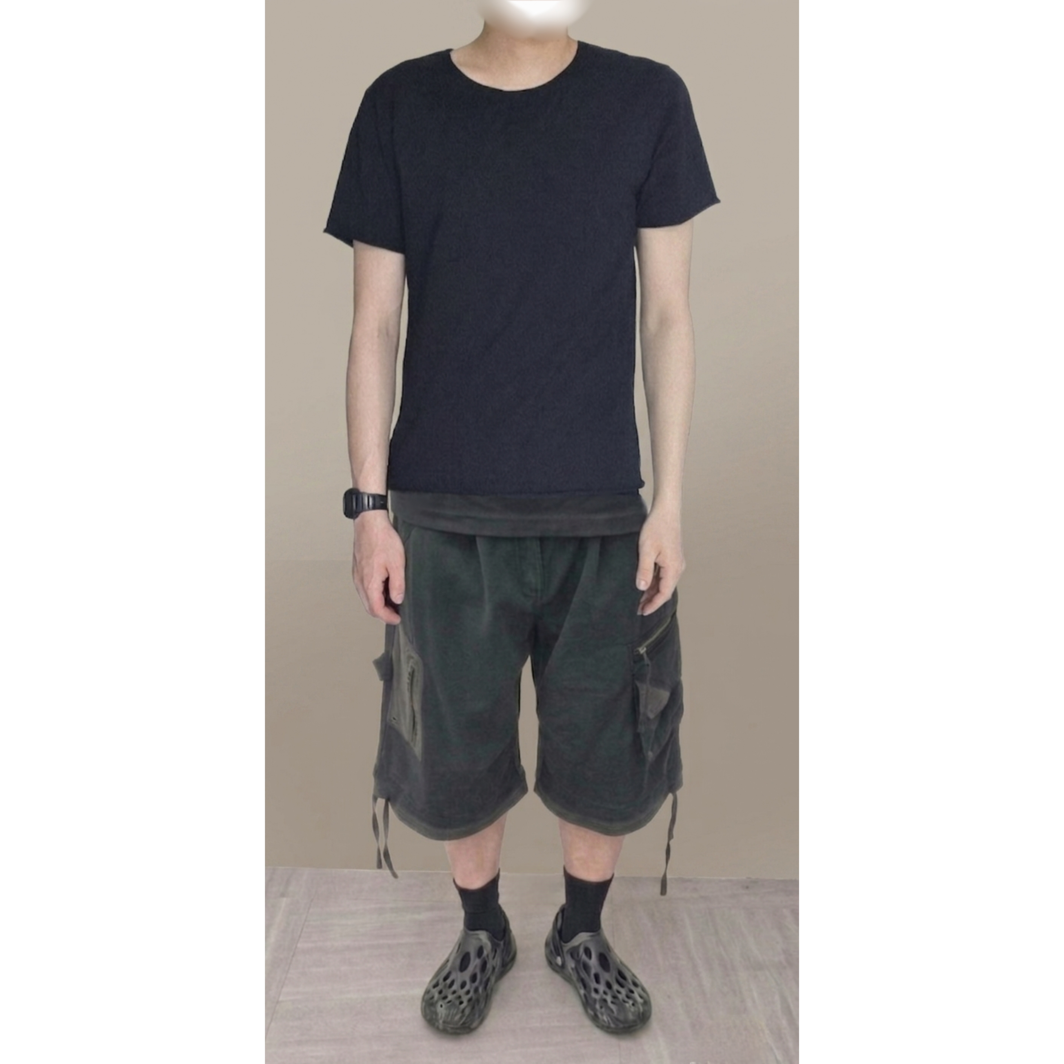 Merrell Hydro Moc Black Brindle, ETCE Layered Cargo Bermuda Shorts Black 착용 스타일 - 1