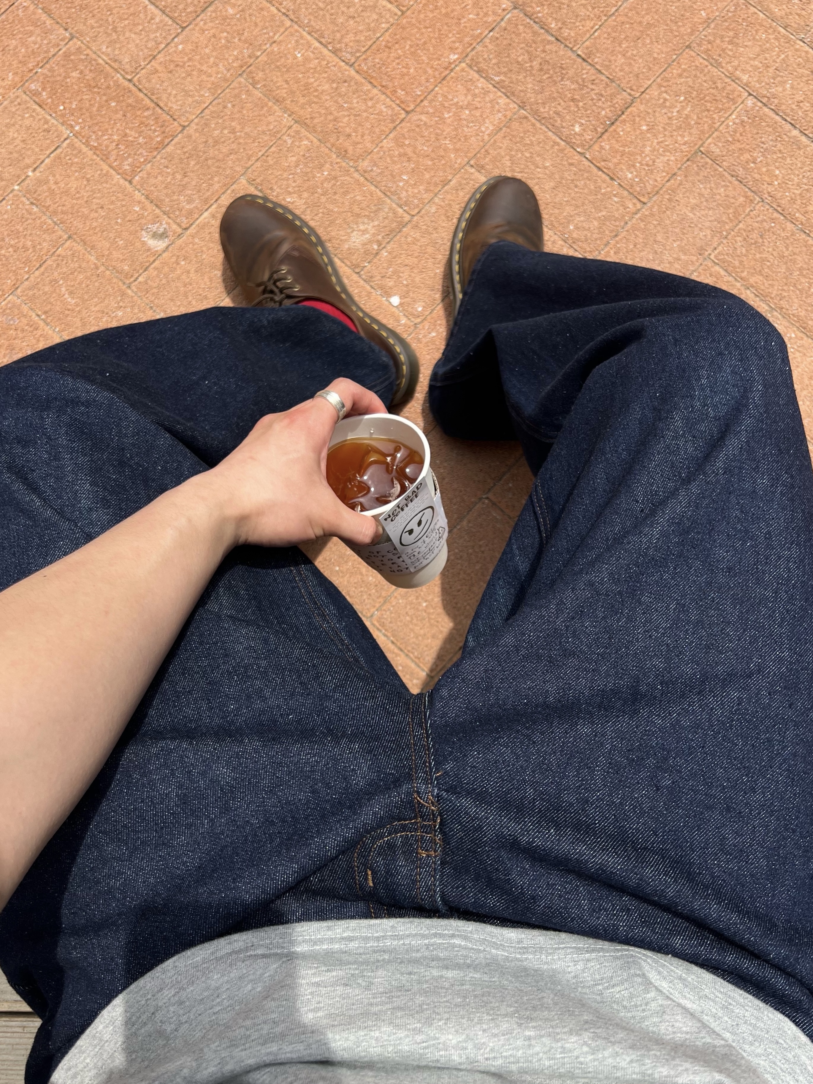 Dr. Martens 1461 Crazy Horse Dark Brown 착용 스타일 - 4