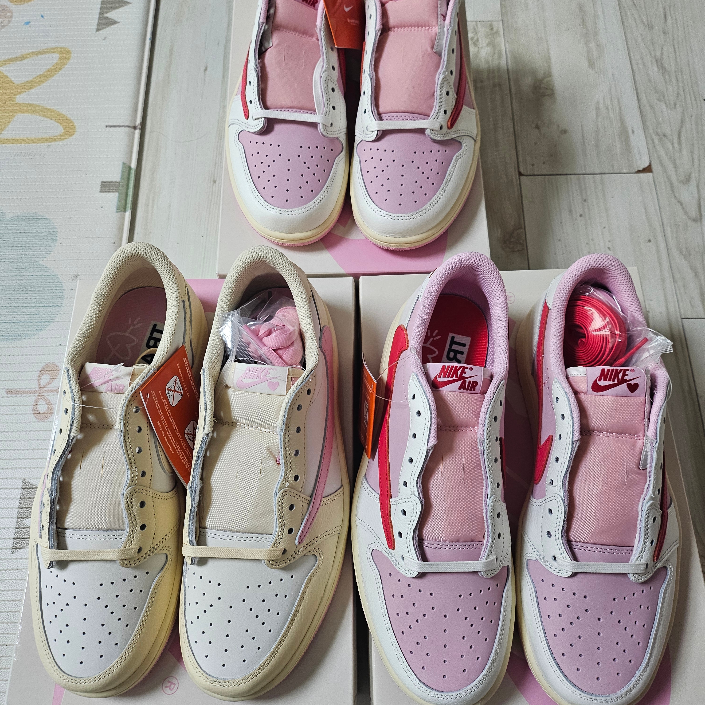 Jordan 1 x Travis Scott Retro Low OG SP Sail Tropical Pink, Jordan 1 x Travis Scott Retro Low OG SP Muslin Shy Pink 착용 스타일 - 2