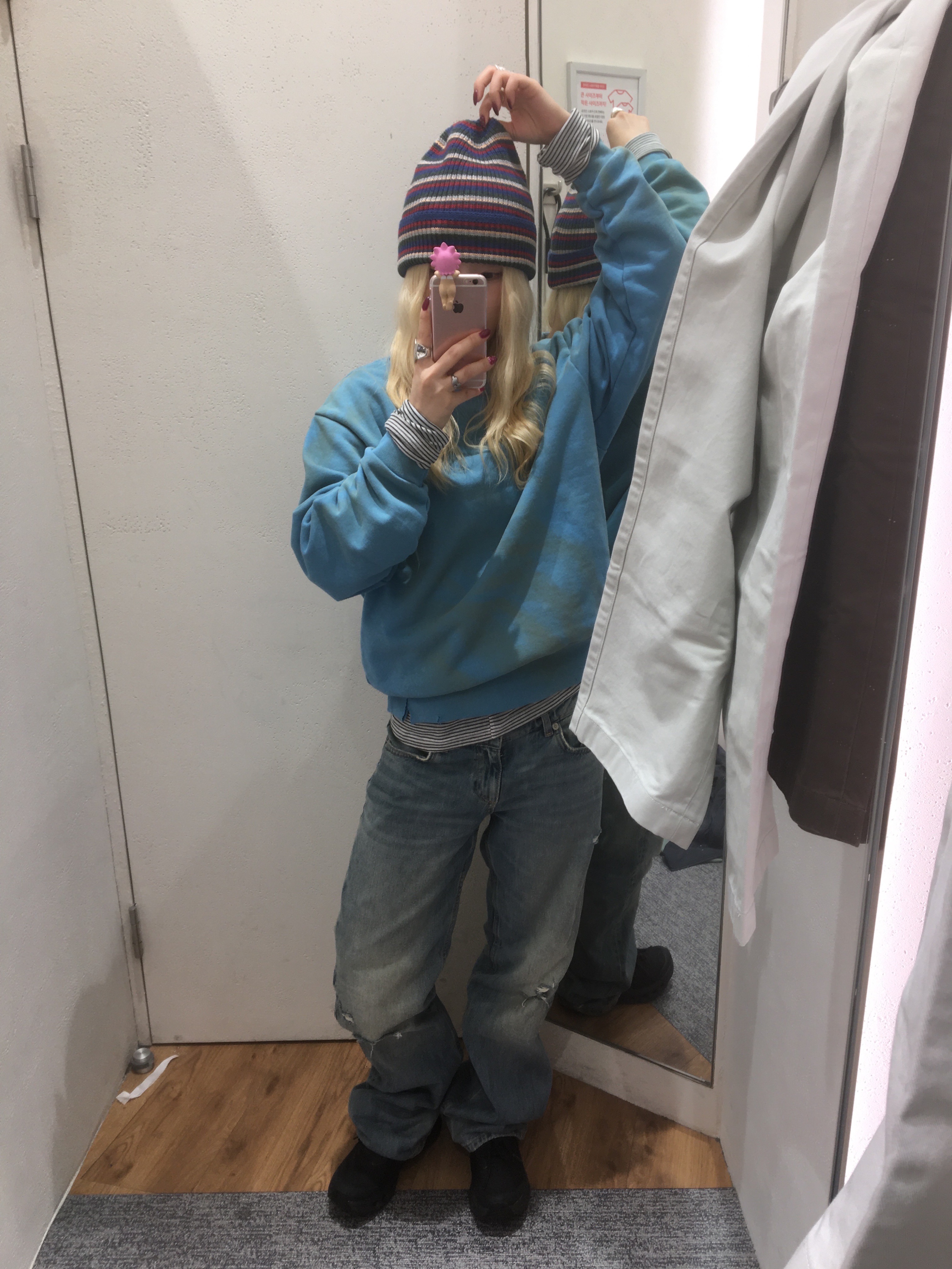 Khakis Harbor Beanie Red, On Running Cloudvista 2 Black 착용 스타일
