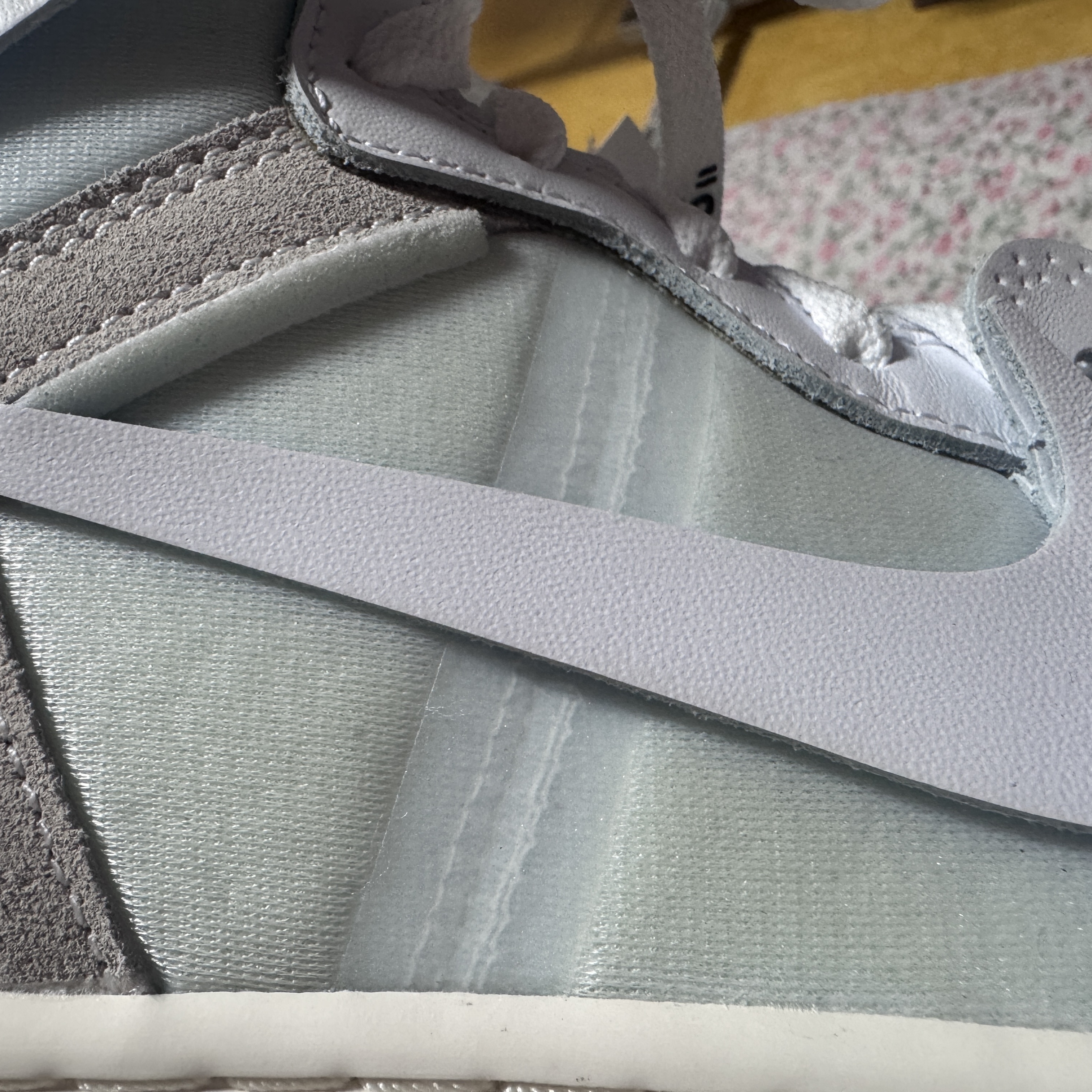 Jordan 1 x Virgil Abloh Archive Retro High Alaska White 착용 스타일