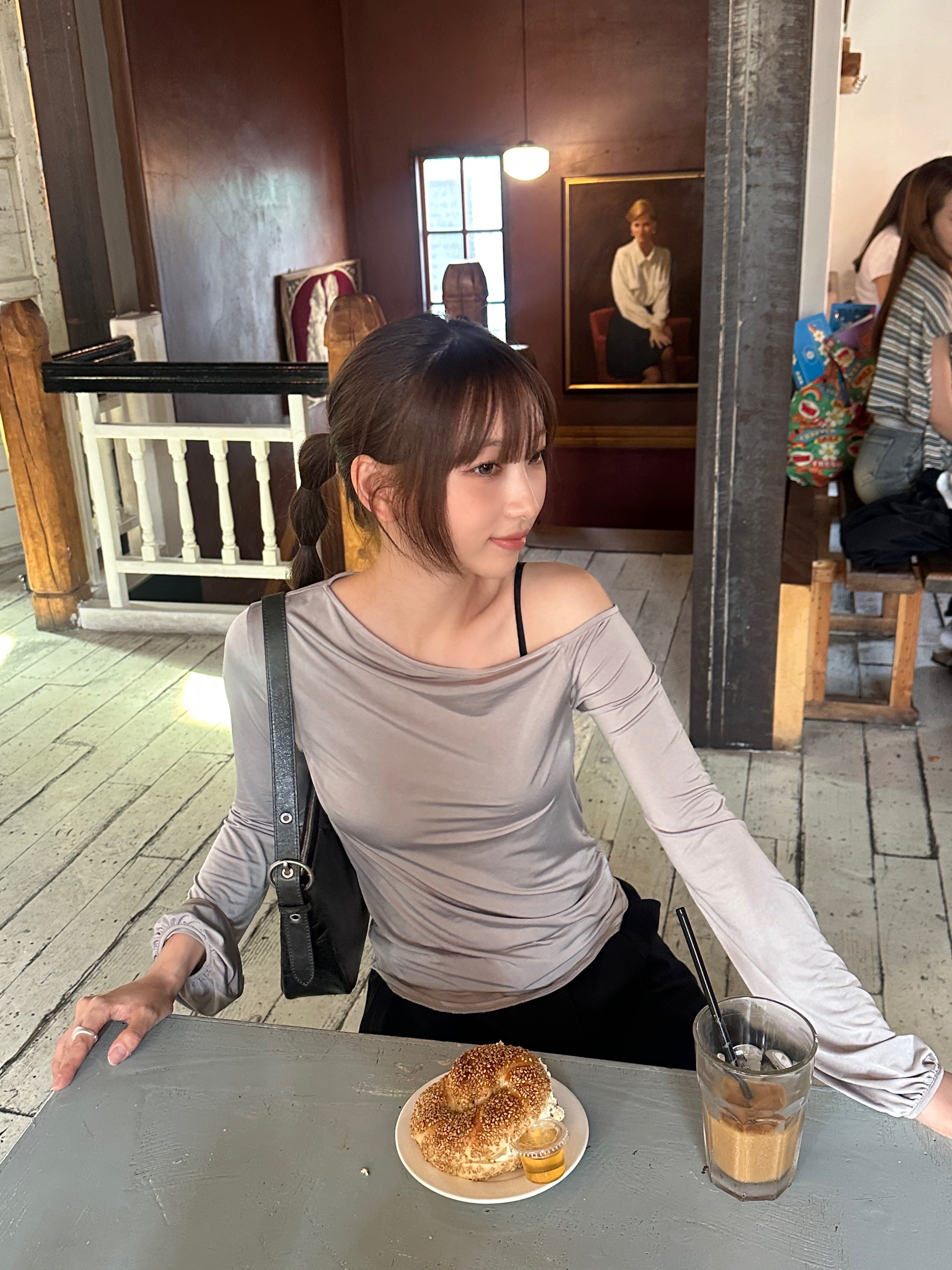 vunque Toque Pocket Shoulder S Black 착용 스타일 - 2