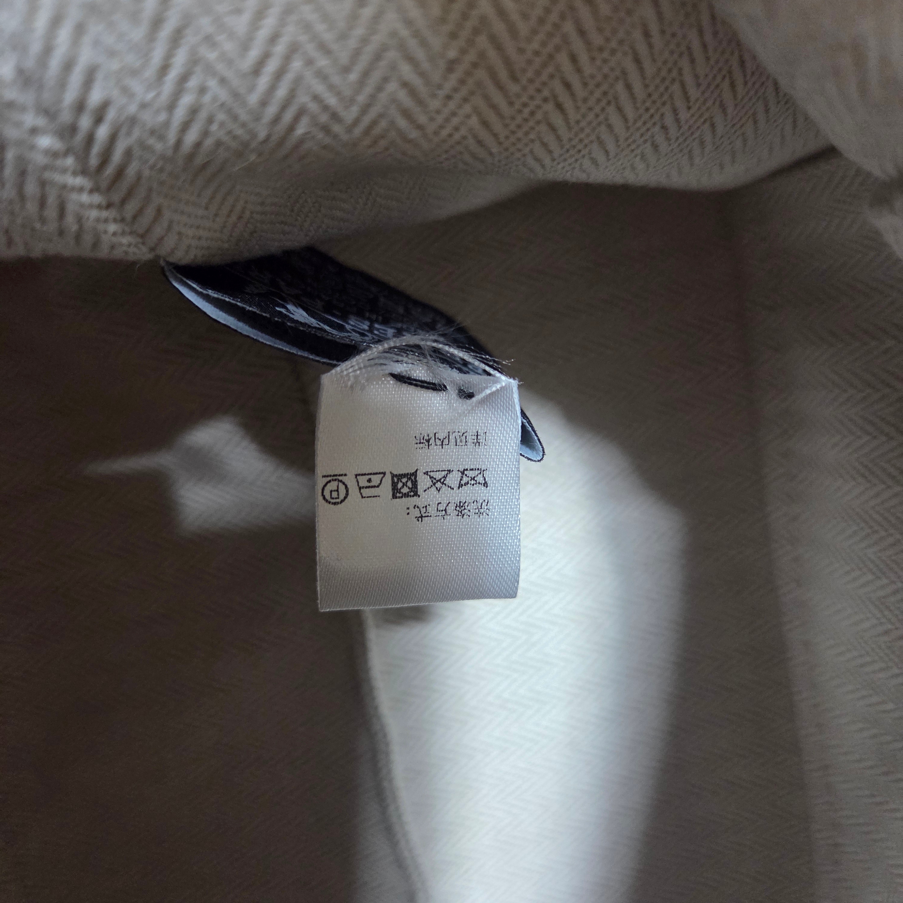 Hermes Small Bride-A-Brac H Pavillon case Canvas & Naturel 착용 스타일