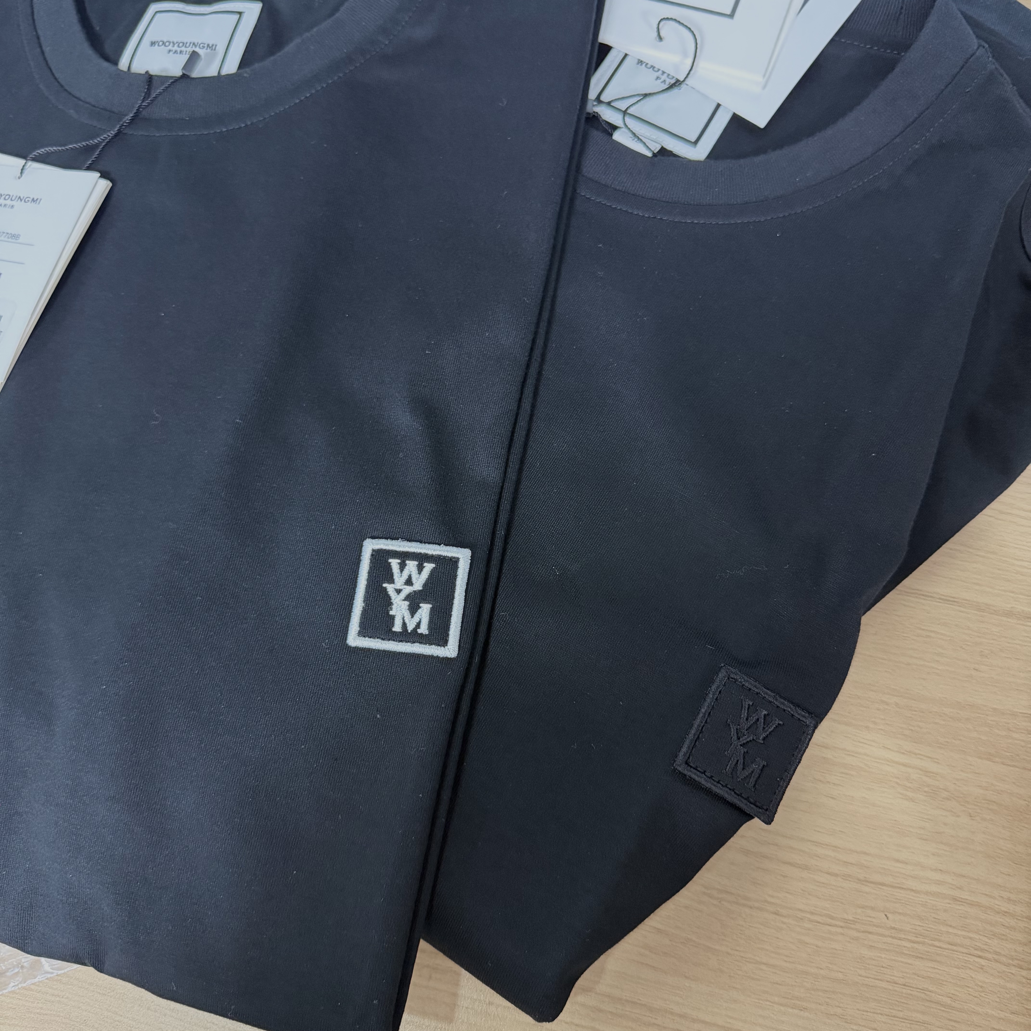 Wooyoungmi Cotton Back Logo T-Shirt Black - 26SS 착용 스타일