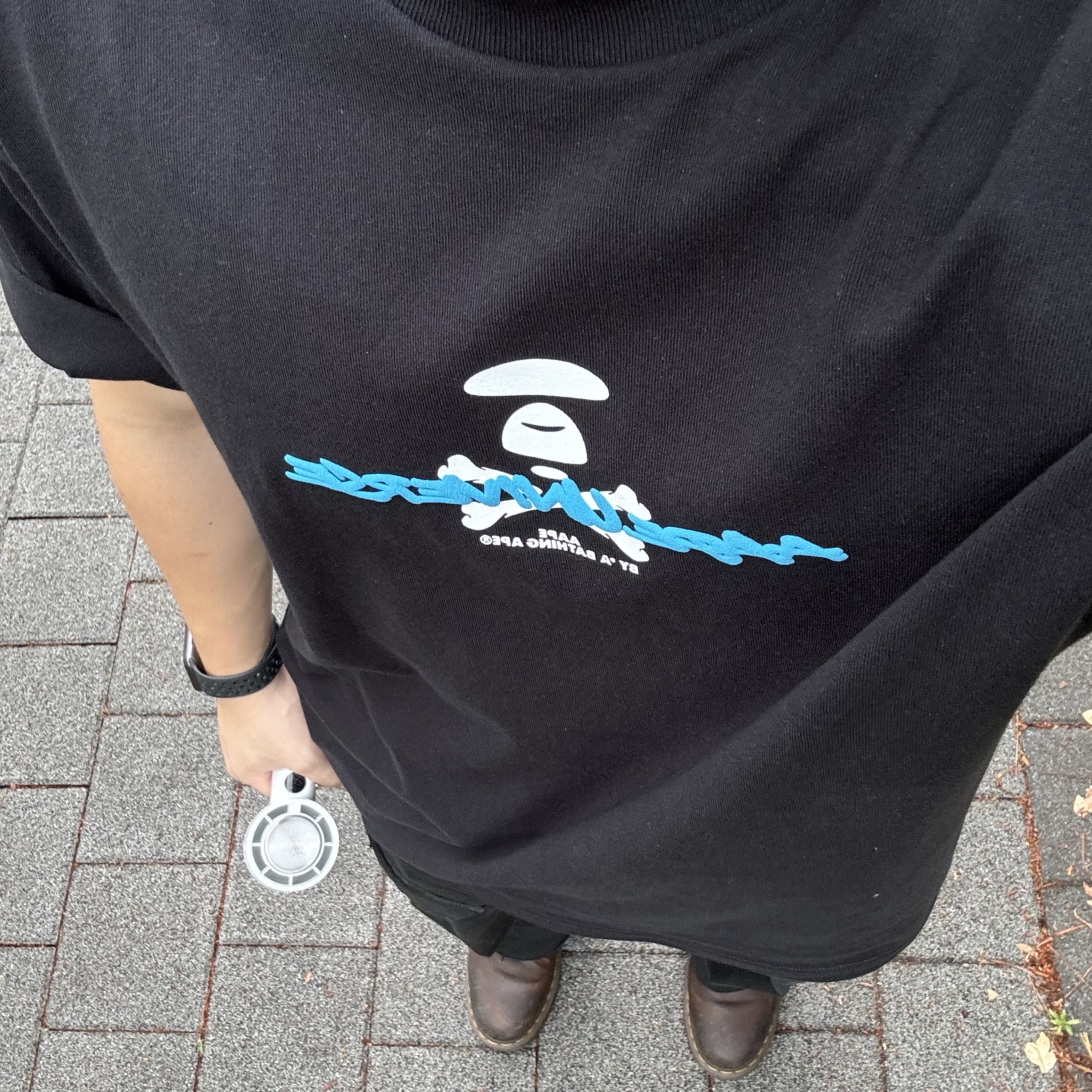 AAPE Basic Universe Graphic Tee Black - 26SS, Dr. Martens 1461 Crazy Horse Dark Brown 착용 스타일 - 2