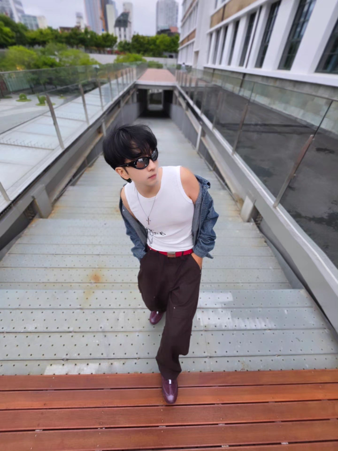 True Religion Hustle Webbing Belt Red, Adidas Originals Canvas Cargo Work Pants Aurora Coffee - US Sizing 착용 스타일 - 2