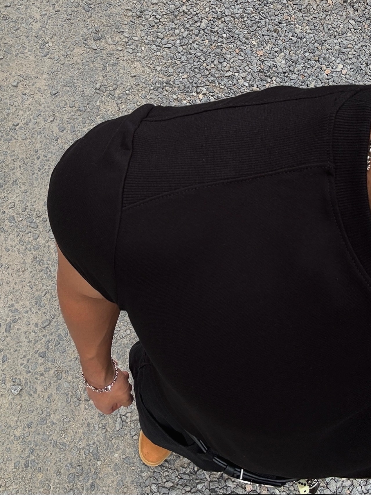 PHOS333 M Panel Silket T-Shirt Black 착용 스타일 - 5