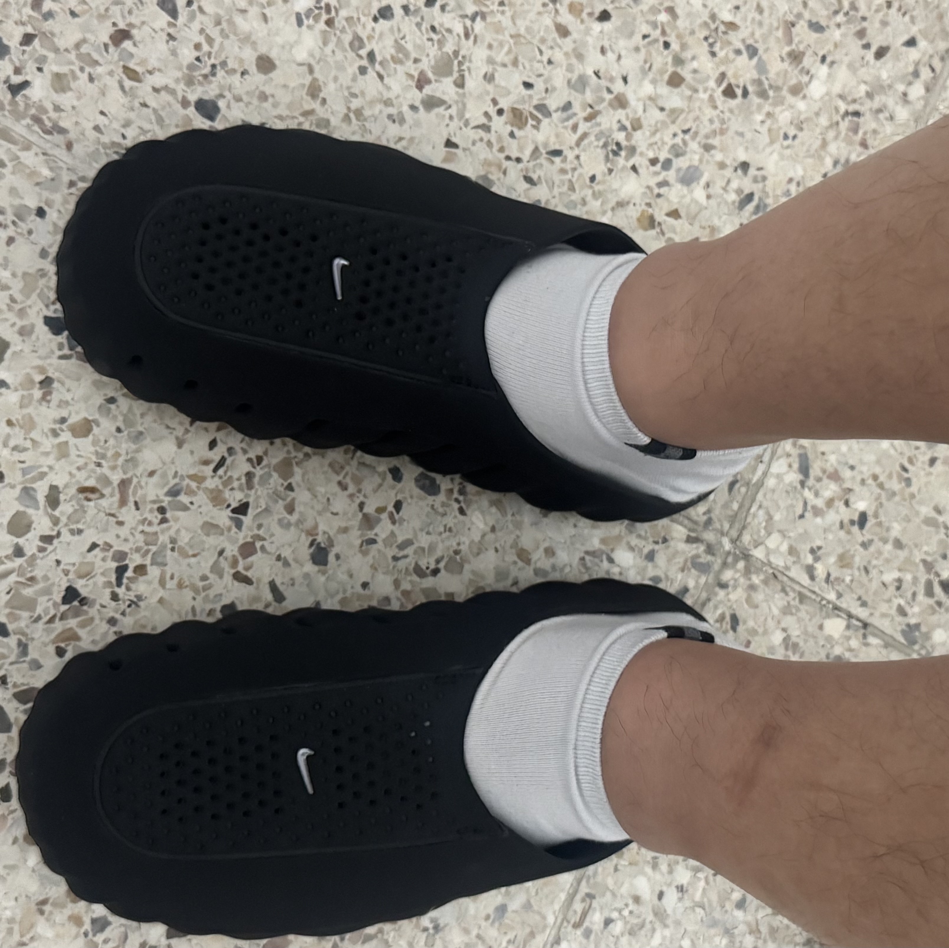 Nike Mind 001 Black Chrome 착용 스타일 - 2