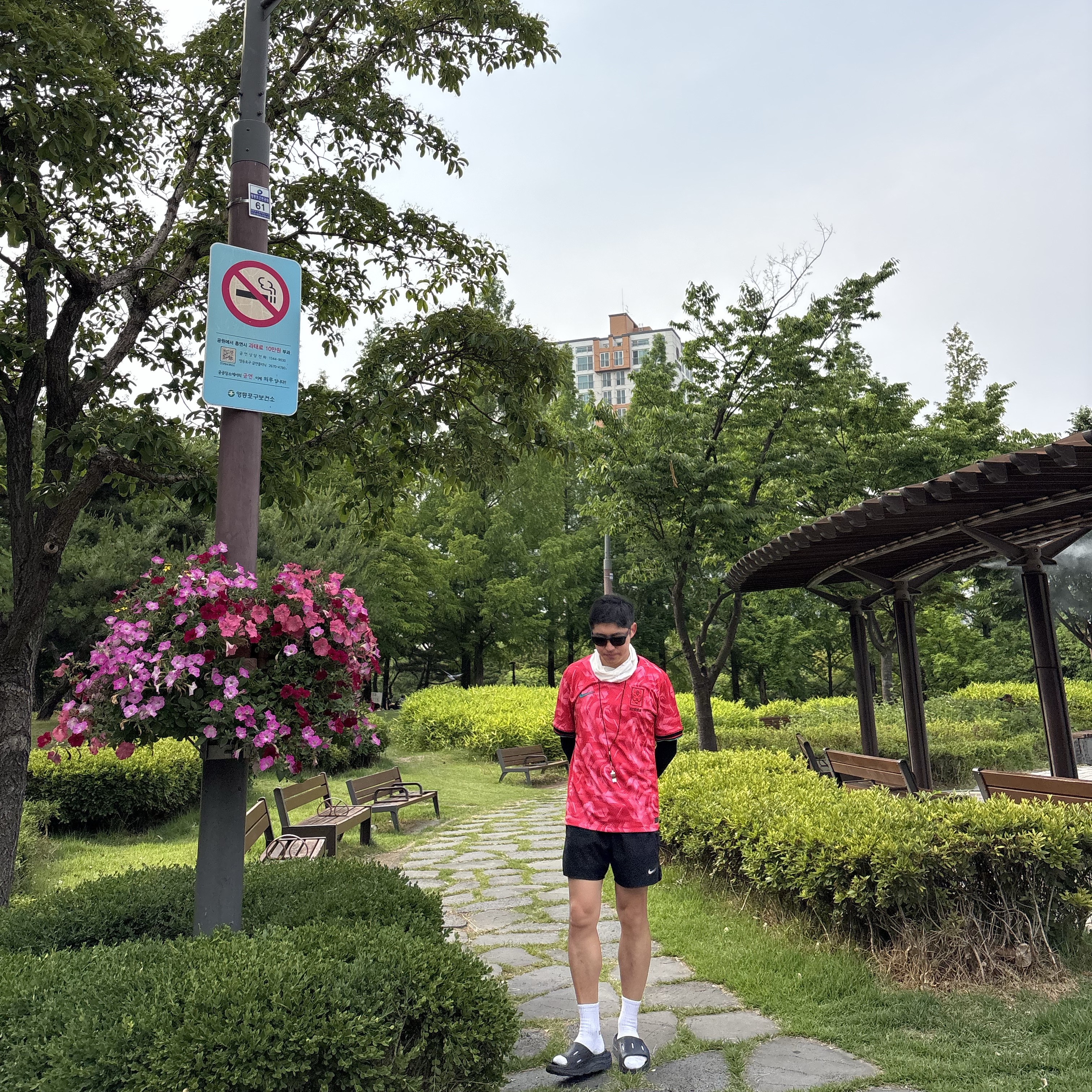 Nike Korea 2023/24 Dri-Fit Stadium Home Replica Jersey Black Global Red - Asia (Non Marking Ver.), Nike Dri-Fit Stride 5 Inch Brief Lined Running Shorts Black - Asia 착용 스타일