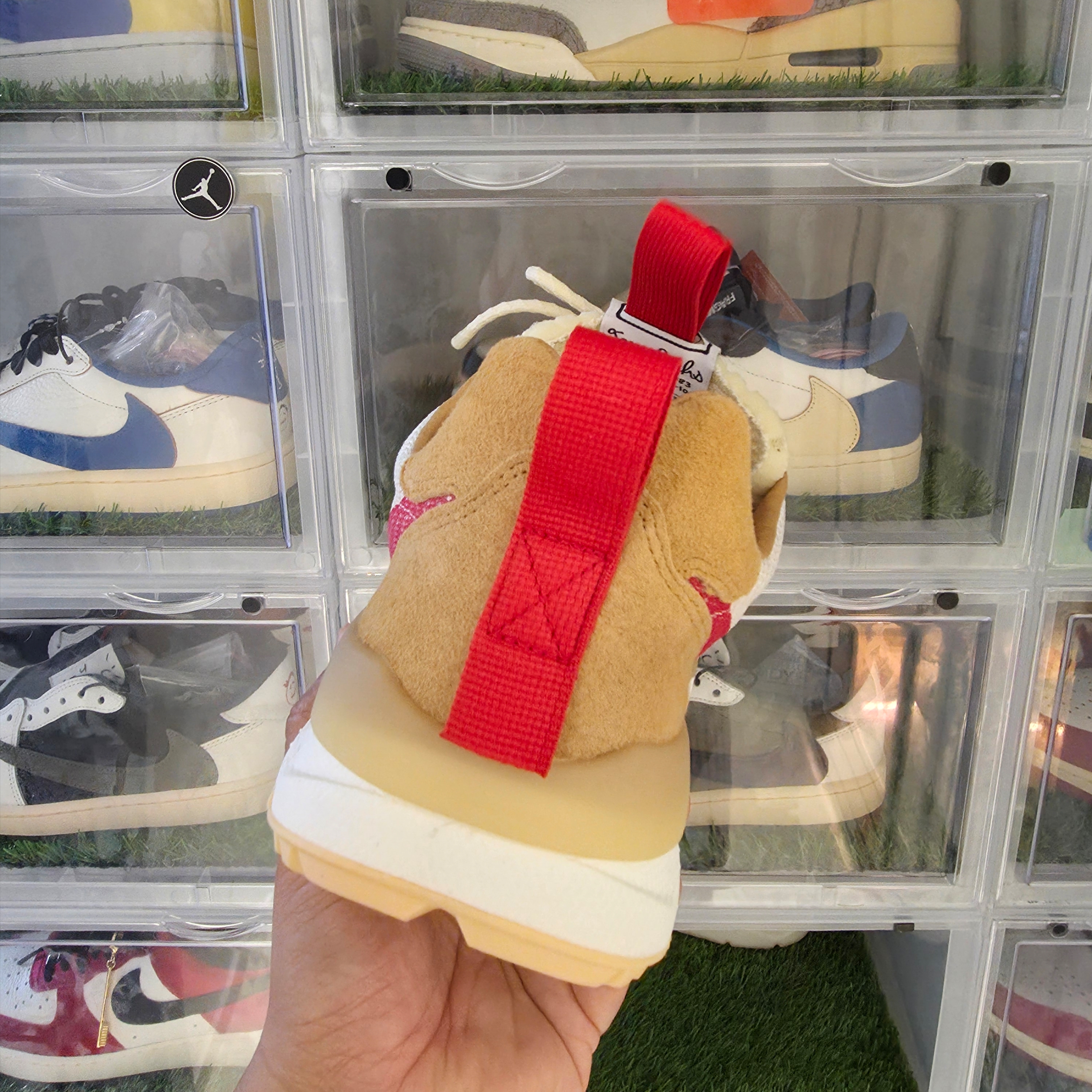 Nike x Tom Sachs Mars Yard Shoe 3.0 Space Camp 착용 스타일 - 3