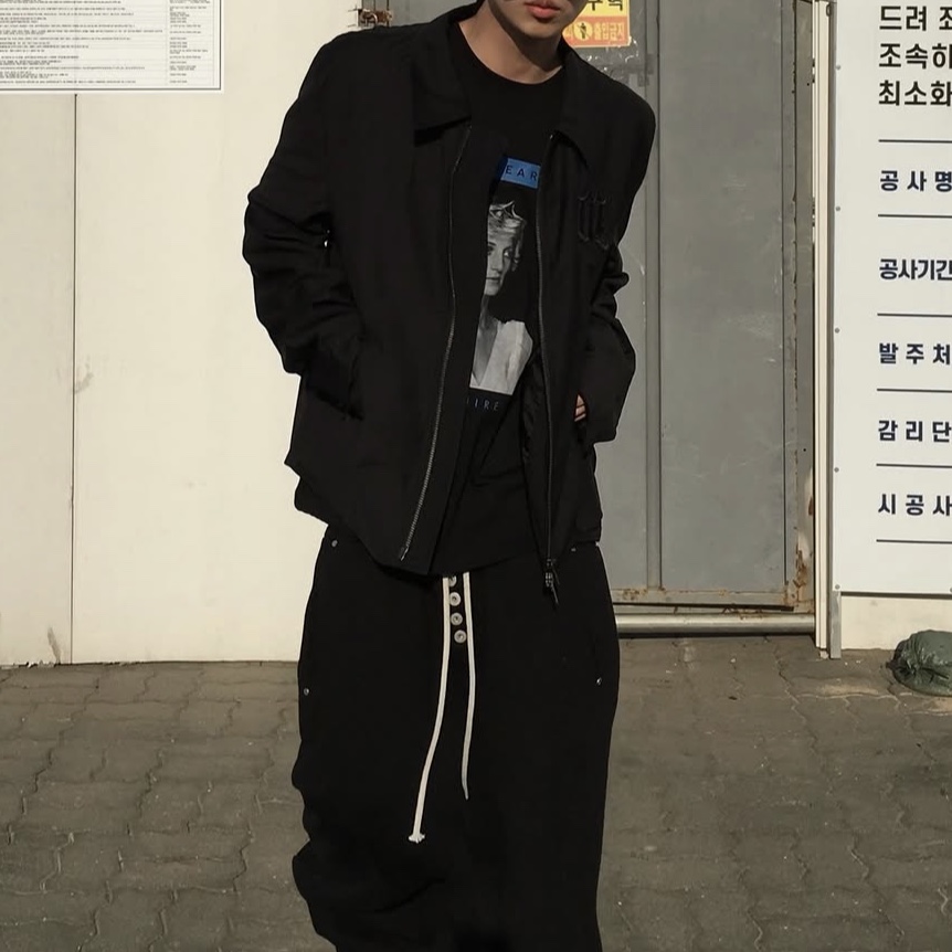 Epr. Layer Sapphire T-shirt 착용 스타일 - 2