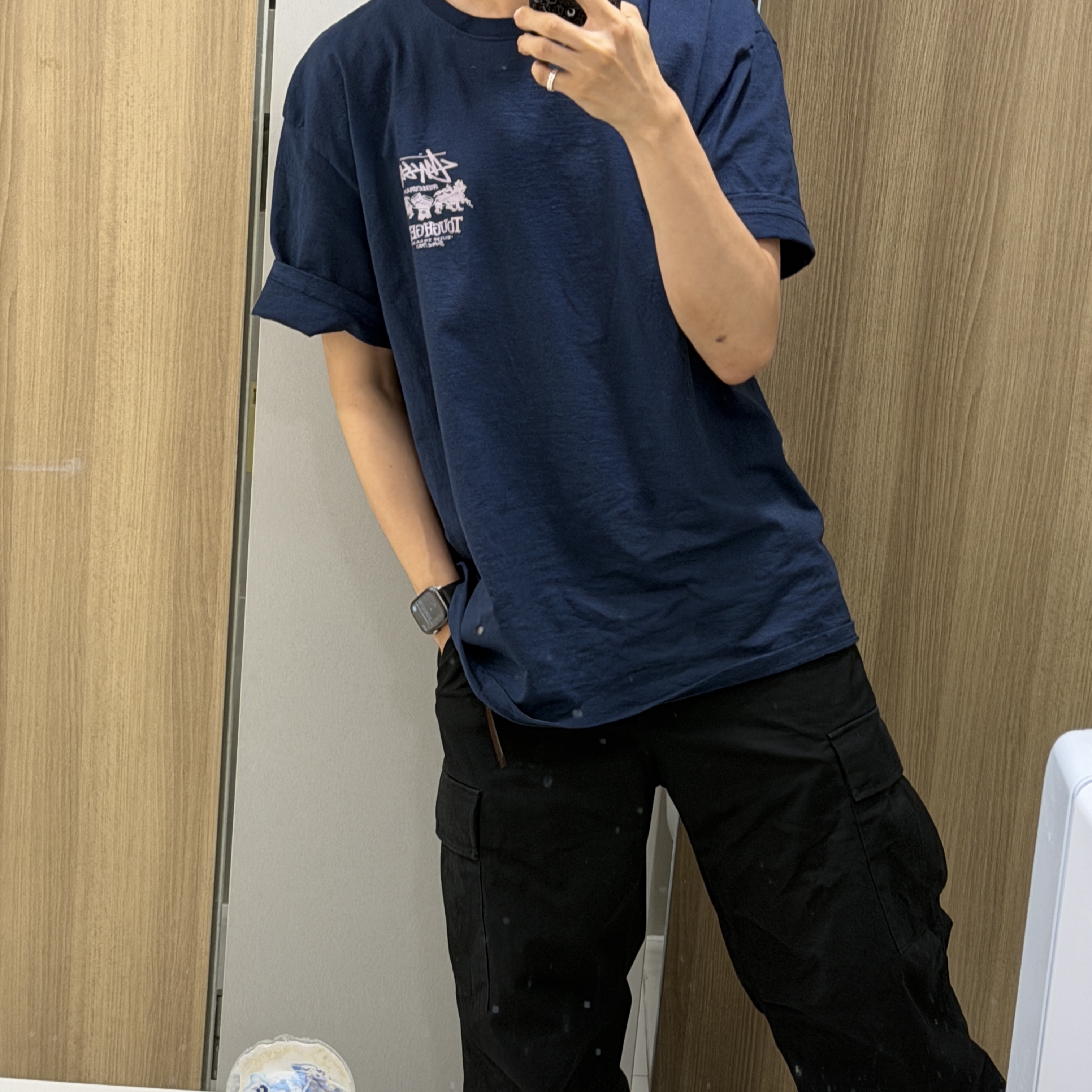 Stussy Tough Gear International T-Shirt Navy 착용 스타일