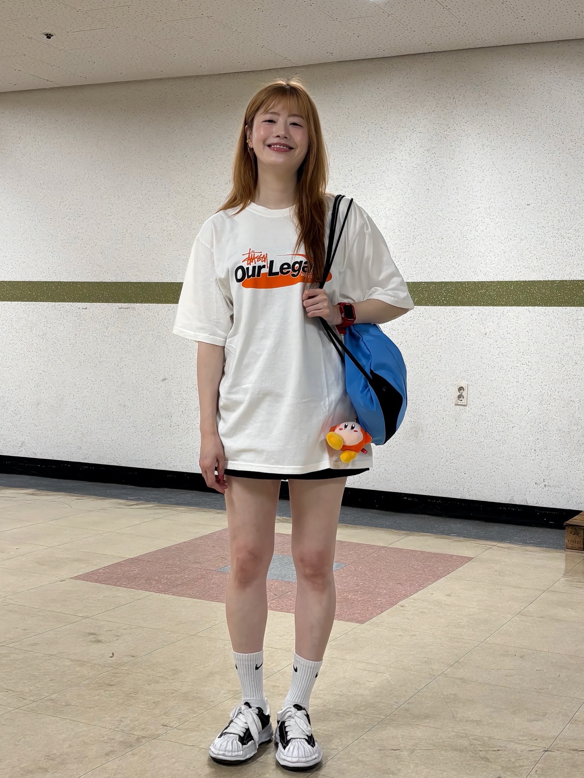 Stussy x Our Legacy Work Shop Swirl Pigment Dyed T-Shirt Natural, Maison Mihara Yasuhiro Blakey OG Sole Canvas Low-top Sneakers Black White 착용 스타일 - 1
