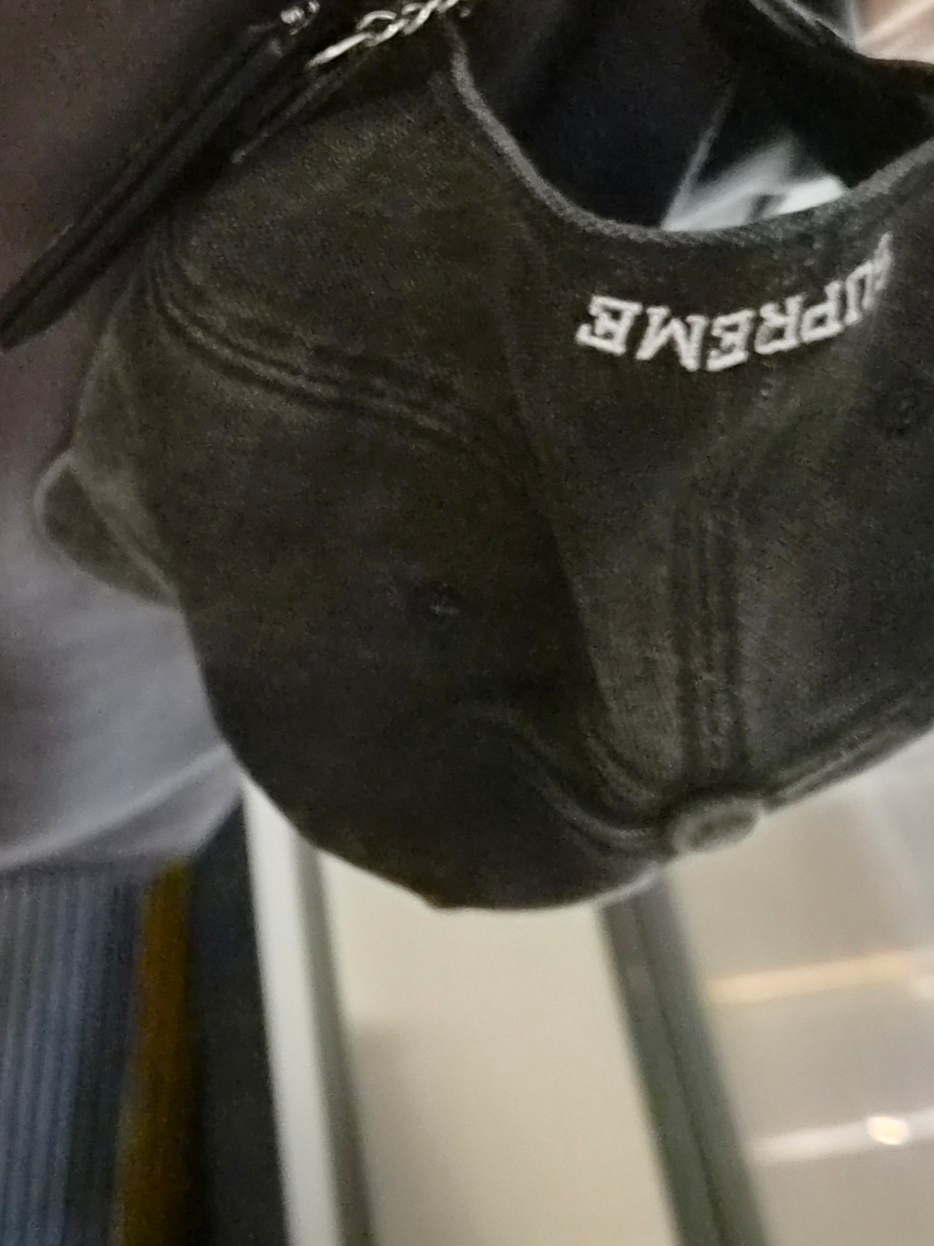 Supreme Pigment Coated S Logo 6-Panel Black - 26SS, Matin Kim Vintage Washed Back Logo Bermuda Sweatpants In Charcoal 착용 스타일 - 4