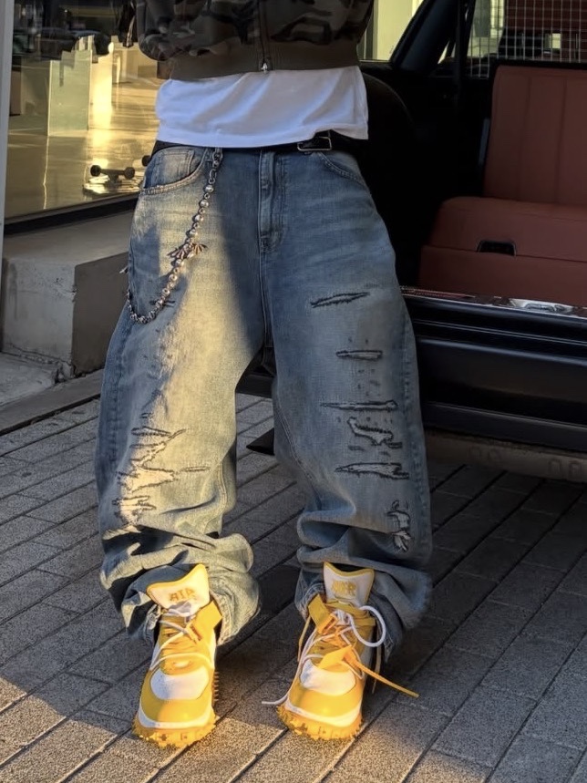 Epr. Layer Double Strap Belt, Epr. Layer Repaired Wide Leg Denim 착용 스타일