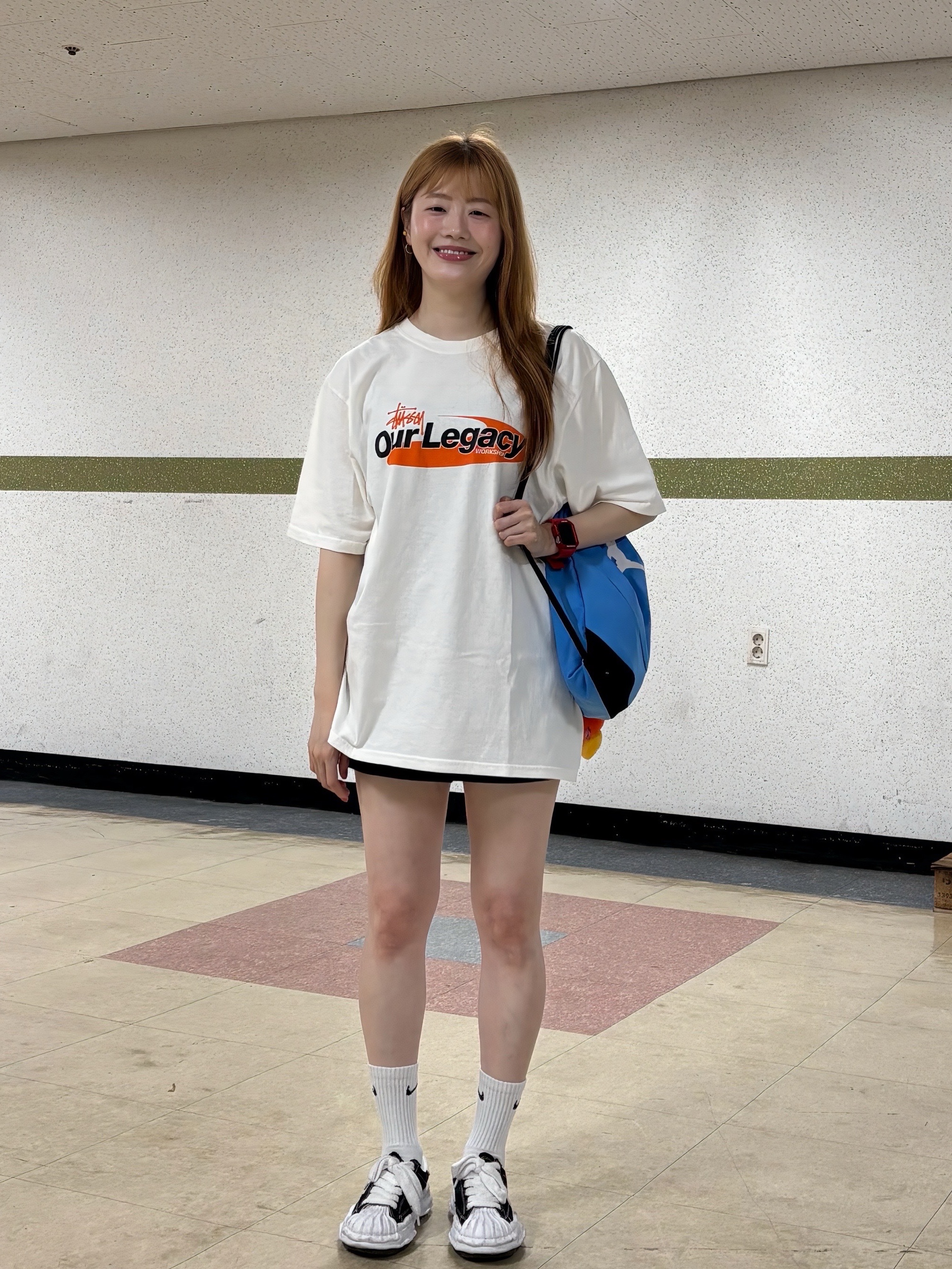 Stussy x Our Legacy Work Shop Swirl Pigment Dyed T-Shirt Natural, Maison Mihara Yasuhiro Blakey OG Sole Canvas Low-top Sneakers Black White 착용 스타일 - 4
