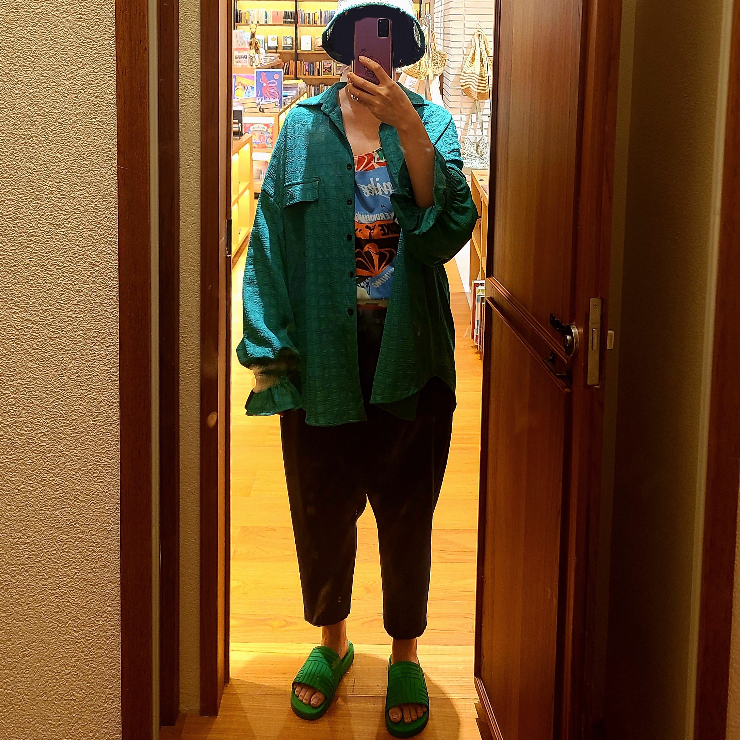 (W) Bottega Veneta Slider Parakeet 착용 스타일