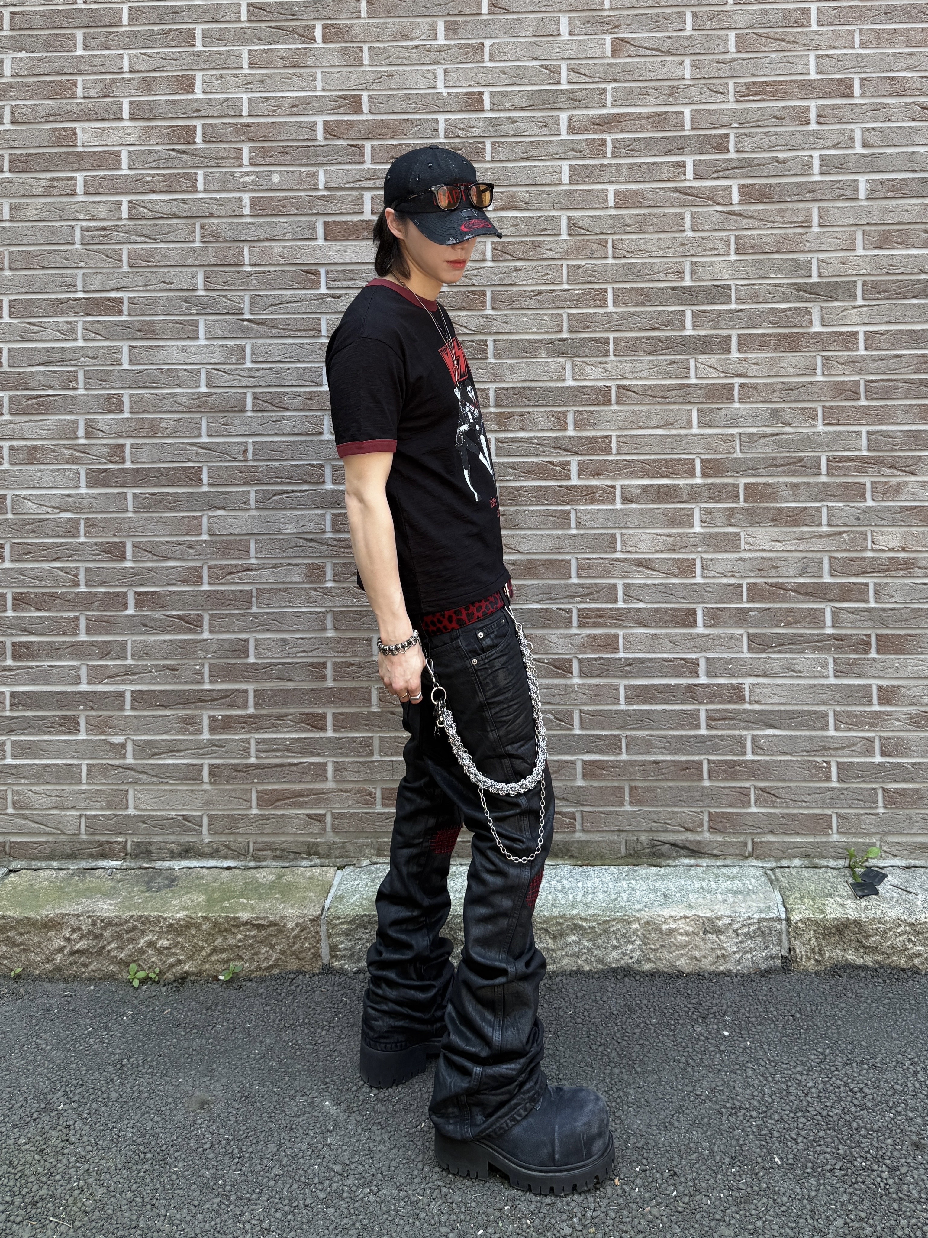 Balenciaga Stomper Bootie Black, Undermycar Calf Hair Module Belt Strap Red Leopard 착용 스타일 - 4