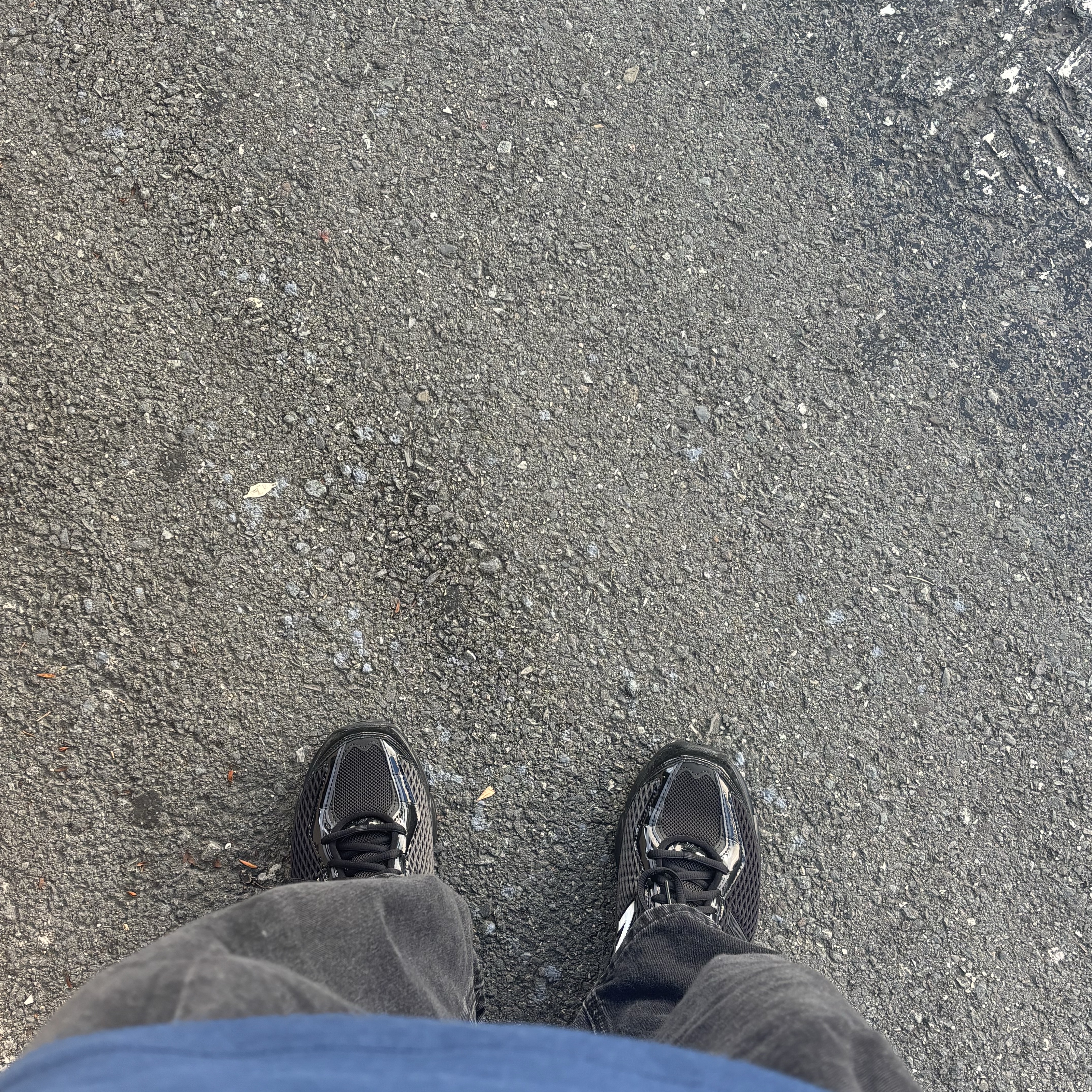 New Balance 509 Black 착용 스타일