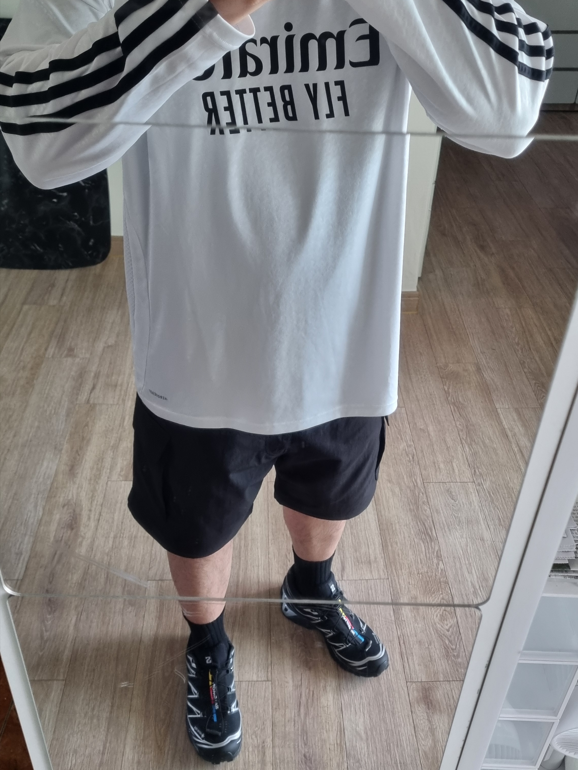 Adidas Real Madrid 2024/25 Home Long Sleeve Jersey White - KR Sizing (Non Marking Ver.), Salomon XT-6 GTX Black Silver 착용 스타일