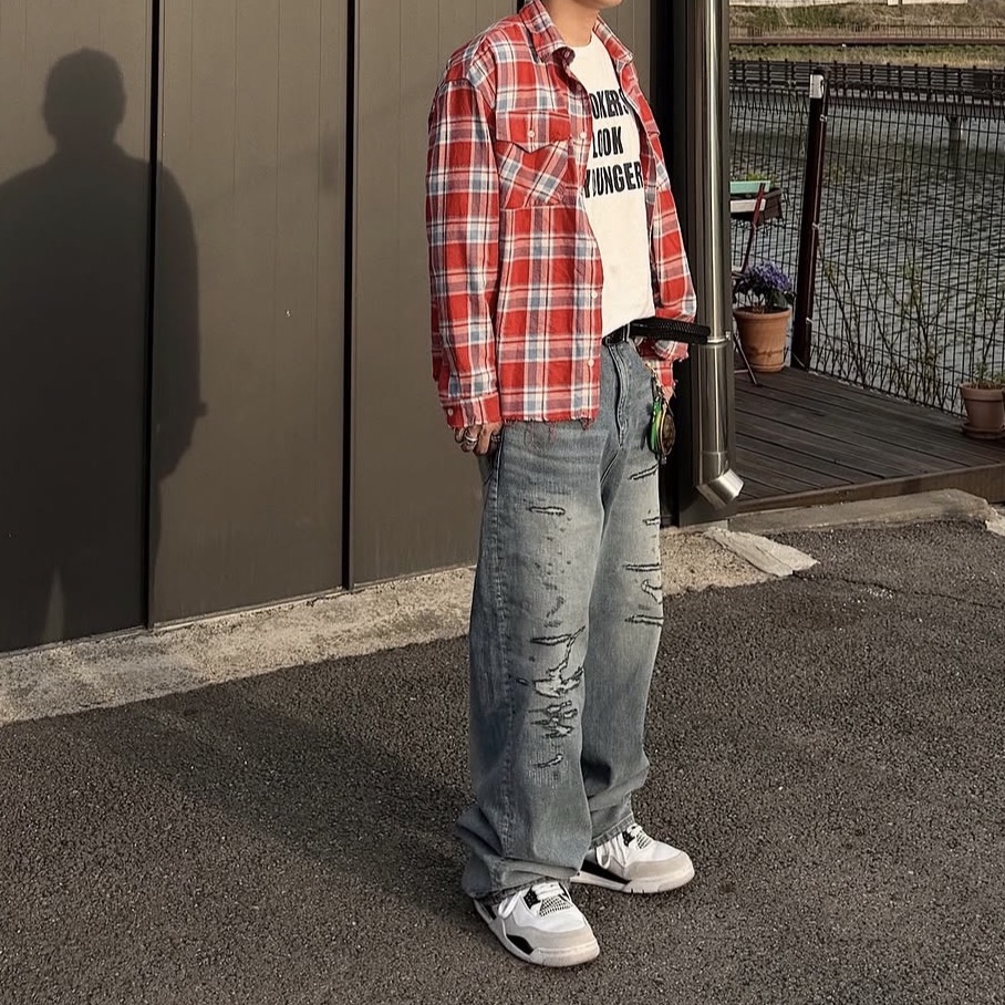 Epr. Layer Double Strap Belt, Epr. Layer Raw-cut Washed Check Shirt 착용 스타일