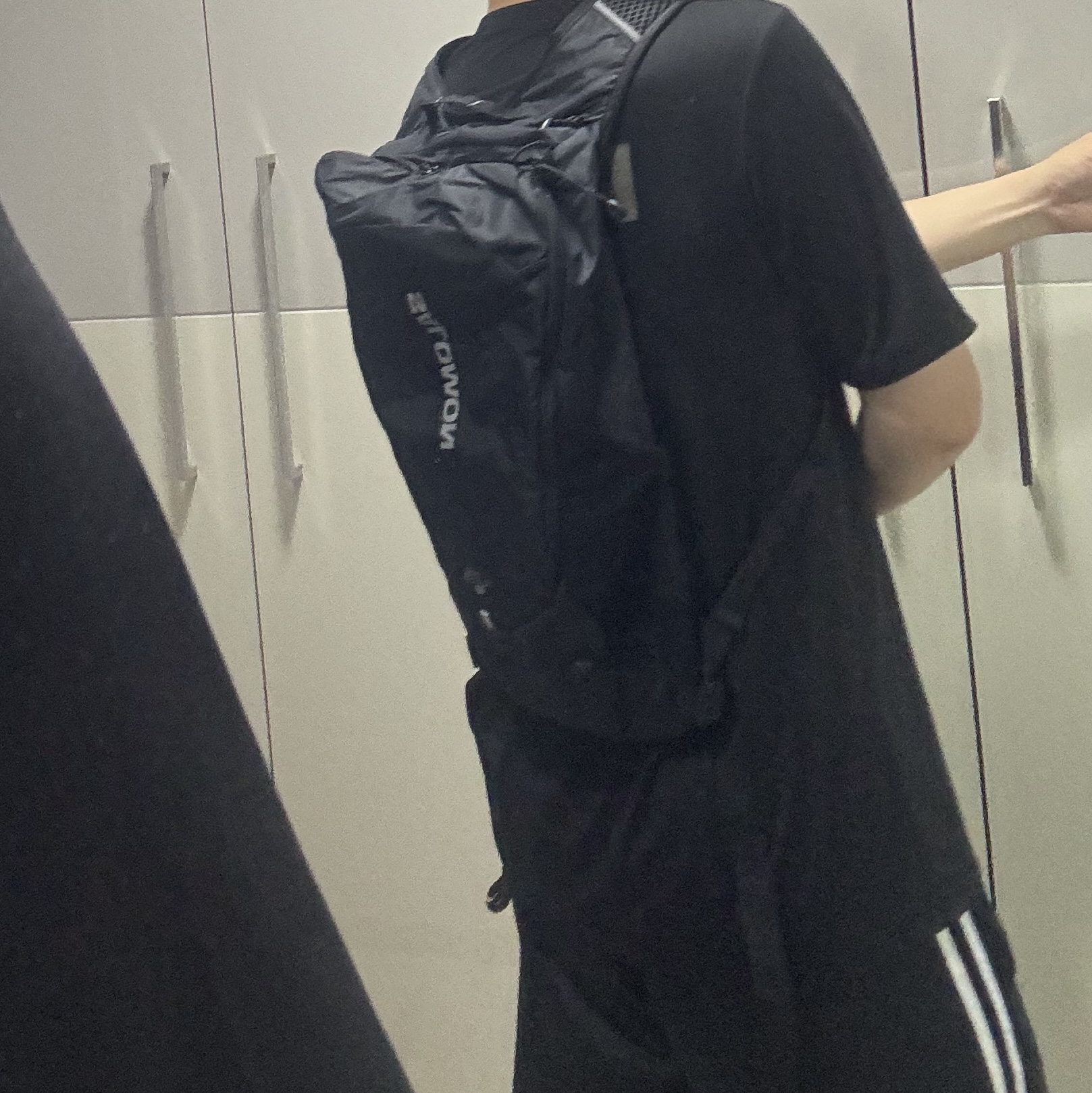Salomon Trailblazer 10 Black 착용 스타일