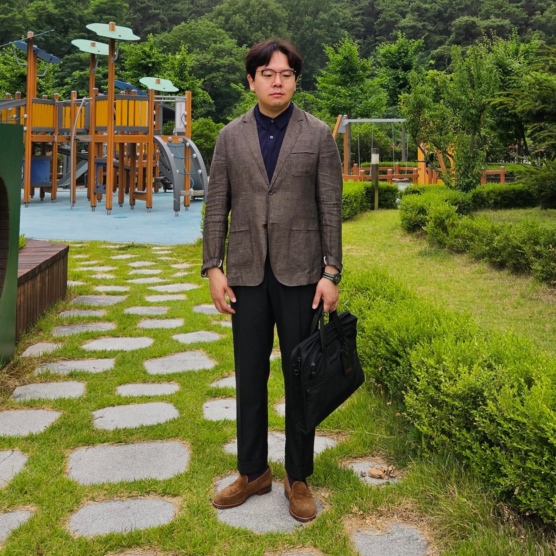 Alden 6243 Suede Unlined Flex Penny Loafer Snuff - D 착용 스타일