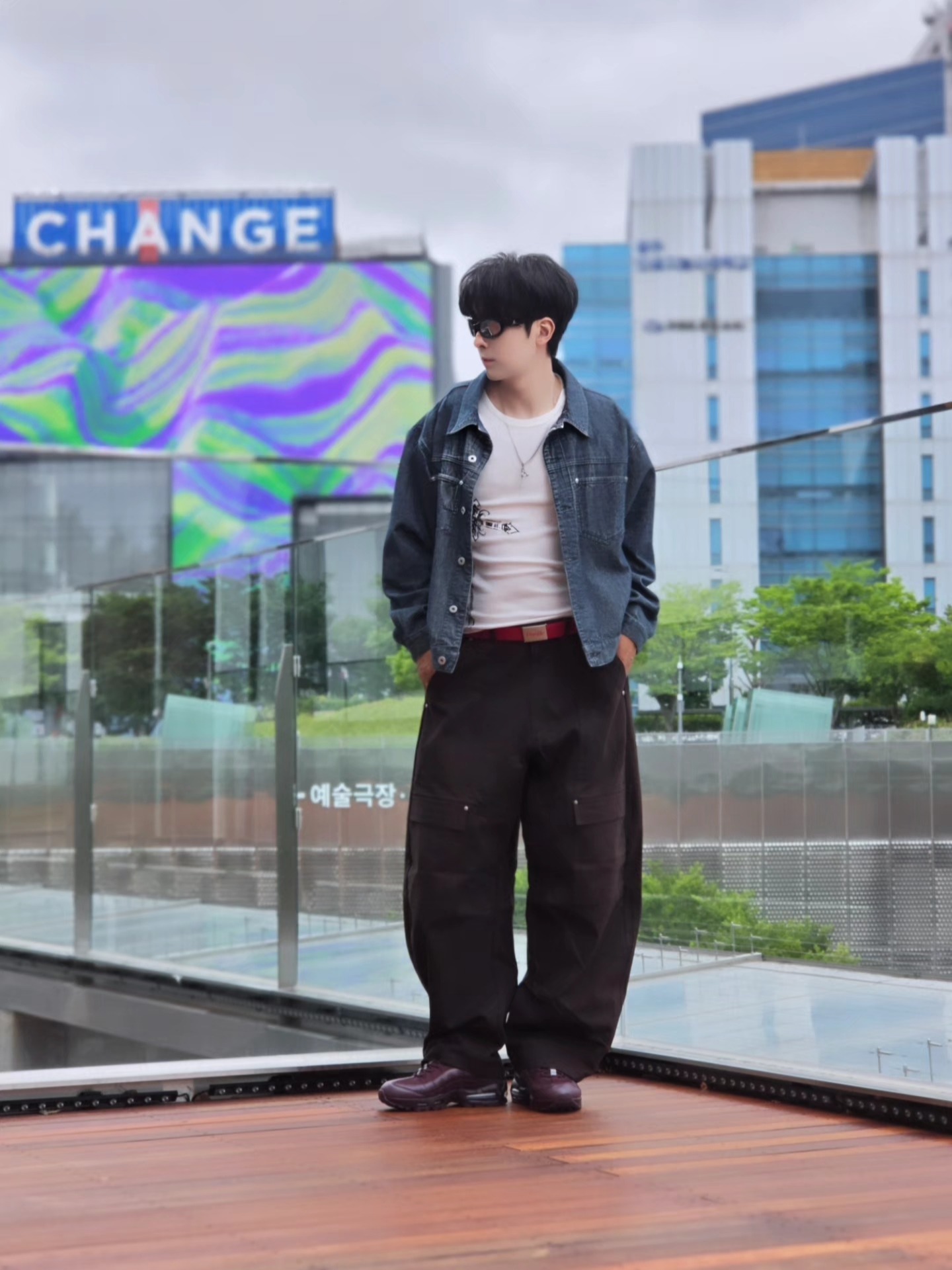True Religion Hustle Webbing Belt Red, Adidas Originals Canvas Cargo Work Pants Aurora Coffee - US Sizing 착용 스타일 - 2