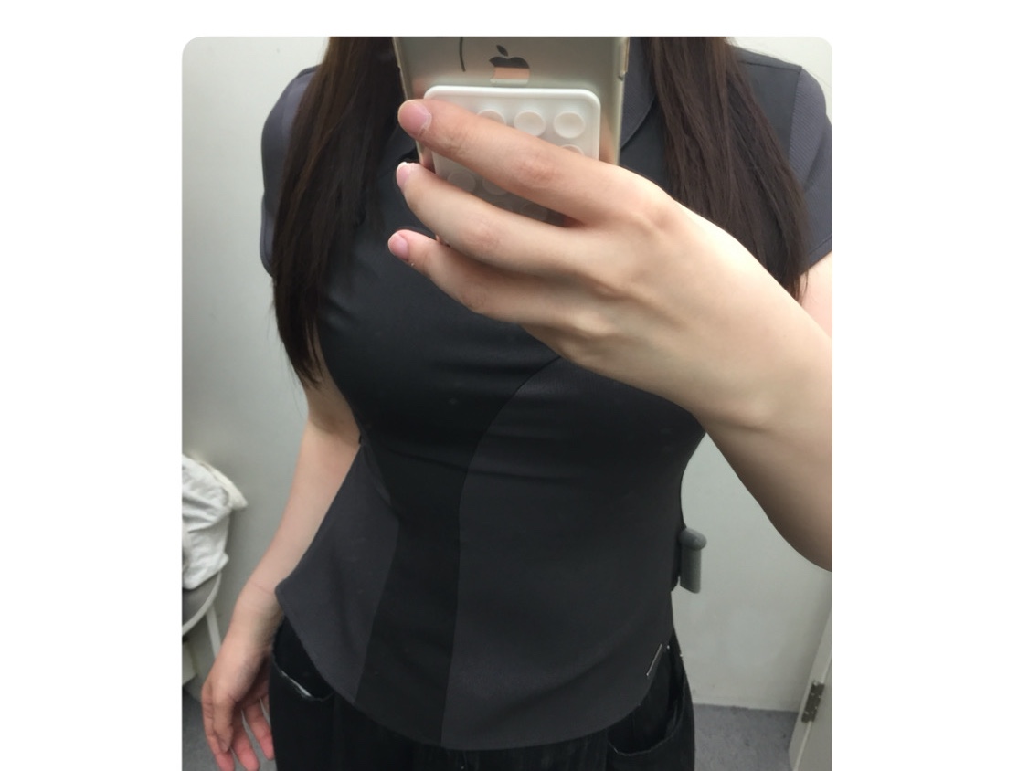 (W) Miseki Seoul Diagonal Placket Layered Shirt Black 착용 스타일 - 2