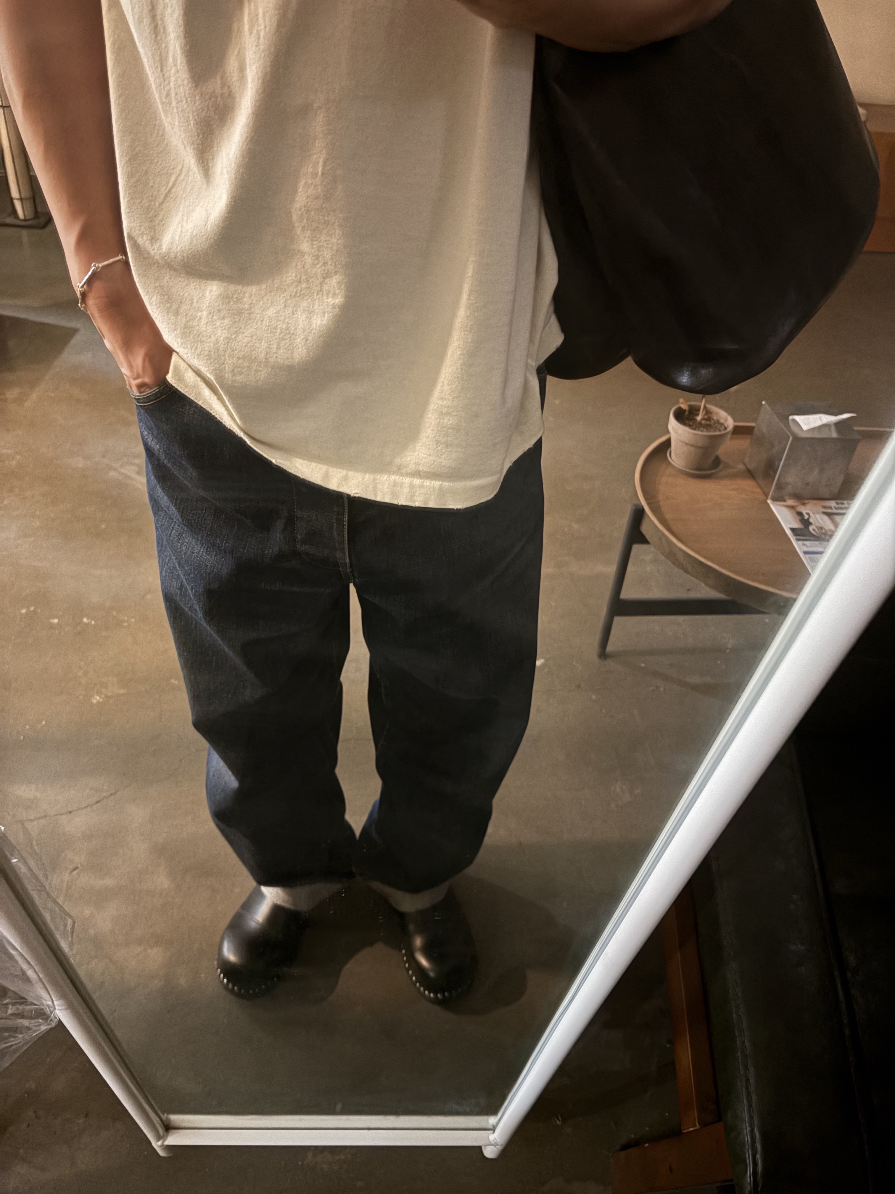 Guidi 992 Horse Full Grain Leather Derby Black, A.Presse No.22 Washed Wide Denim Pants Indigo - 26SS 착용 스타일 - 8