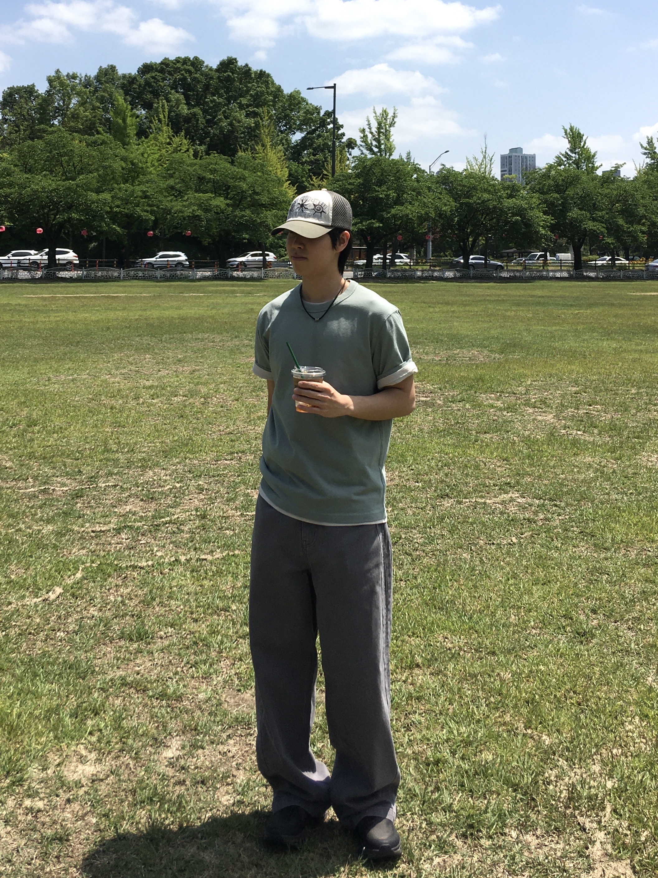 On Running x Post Archive Faction (Paf) Cloudmonster 2 Thorn Brown 착용 스타일 - 3