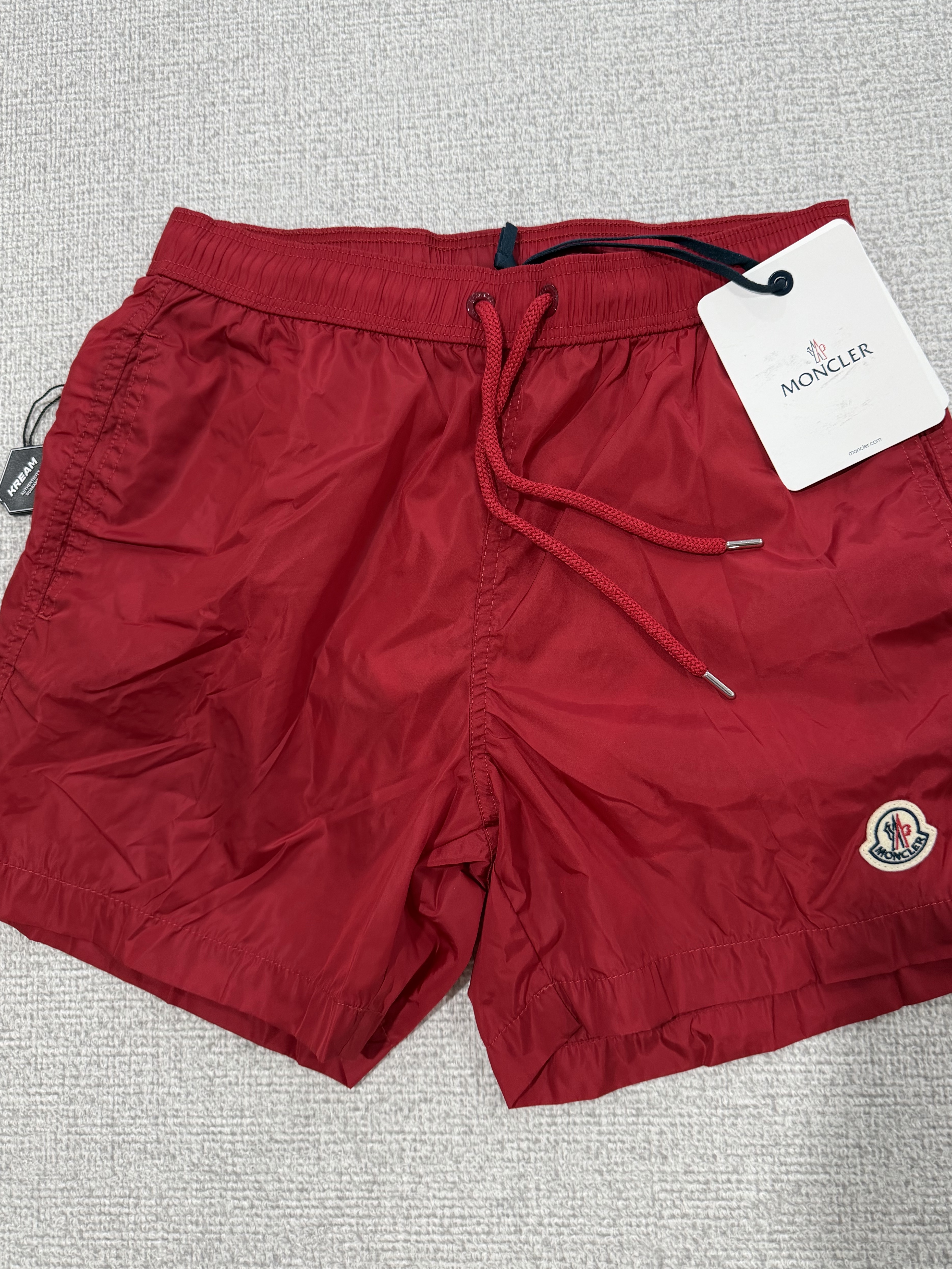Moncler Swim Shorts Scarlet Red - 23SS 착용 스타일