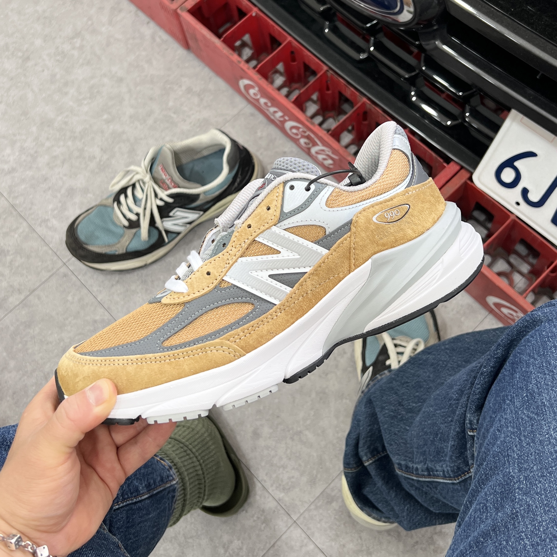 New Balance 990v6 Made in USA Workwear Grey 착용 스타일 - 1