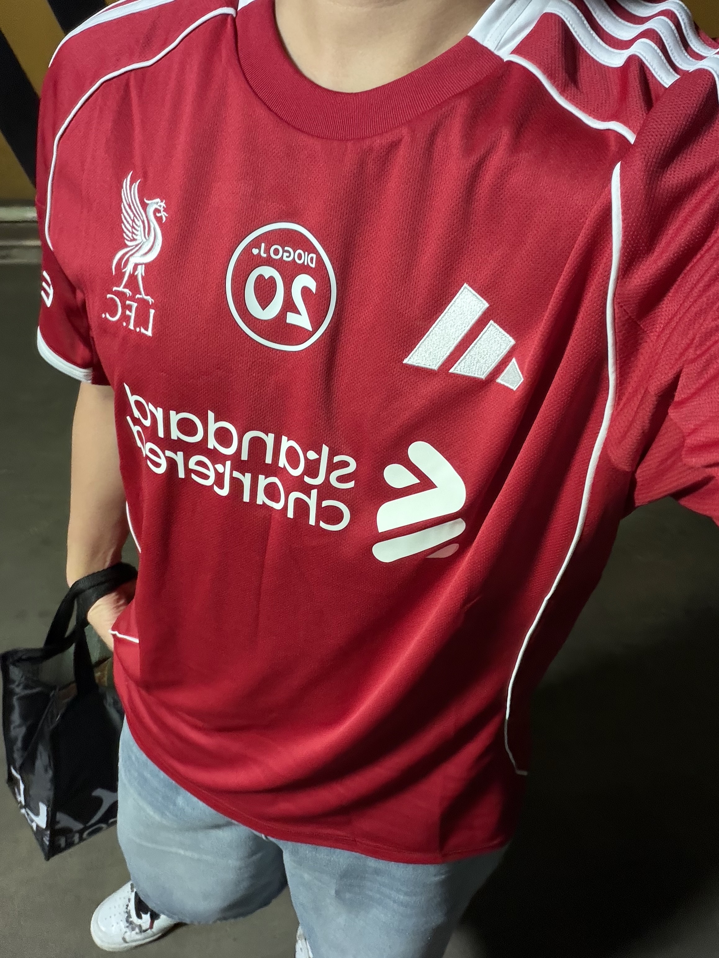 Adidas Liverpool FC 2025/26 Home Jersey Strawberry Red - KR Sizing (Non Marking Ver.), Nike x Peaceminusone Air Force 1 Low Para-Noise 2.0 착용 스타일