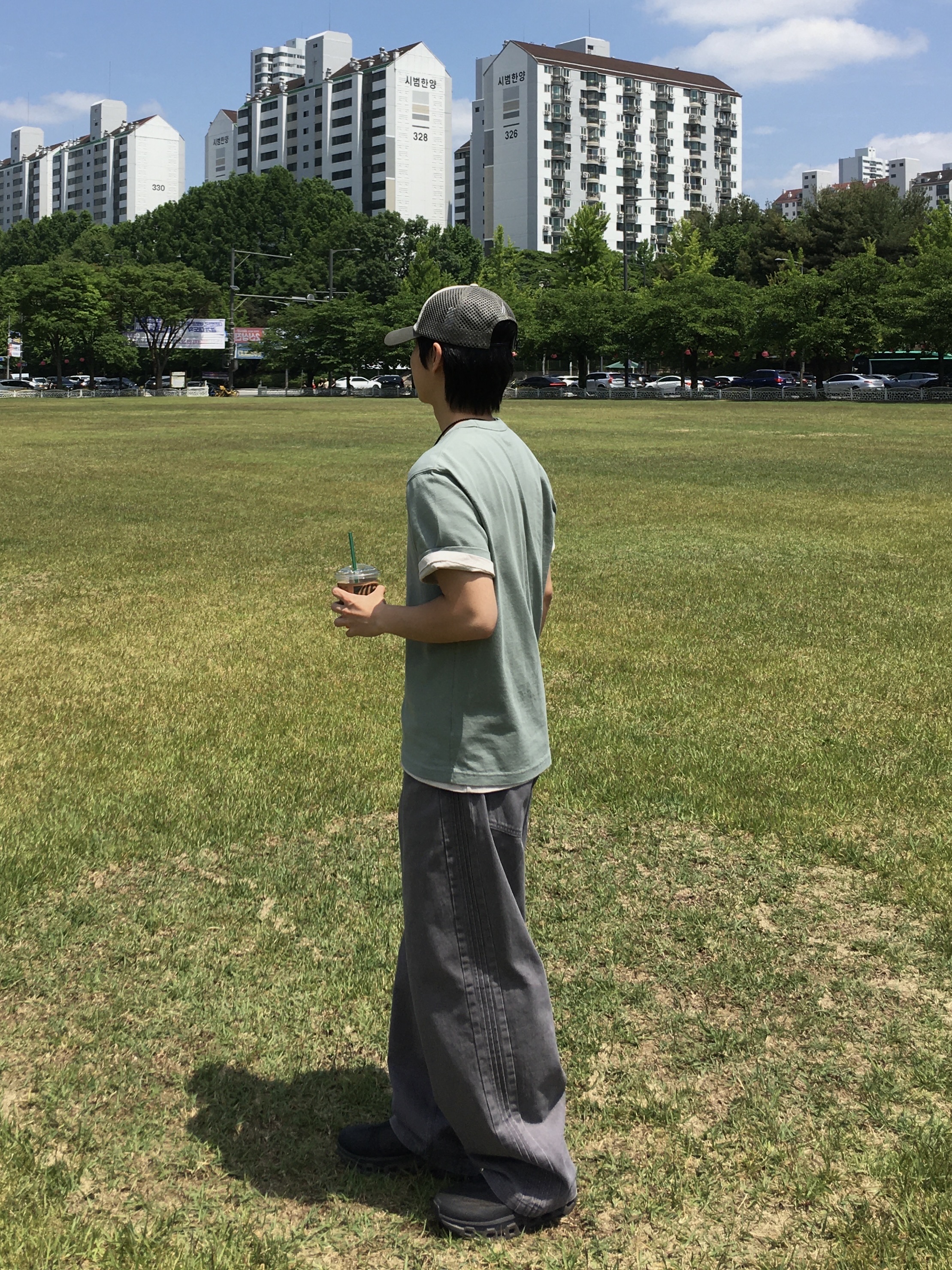 On Running x Post Archive Faction (Paf) Cloudmonster 2 Thorn Brown 착용 스타일 - 2