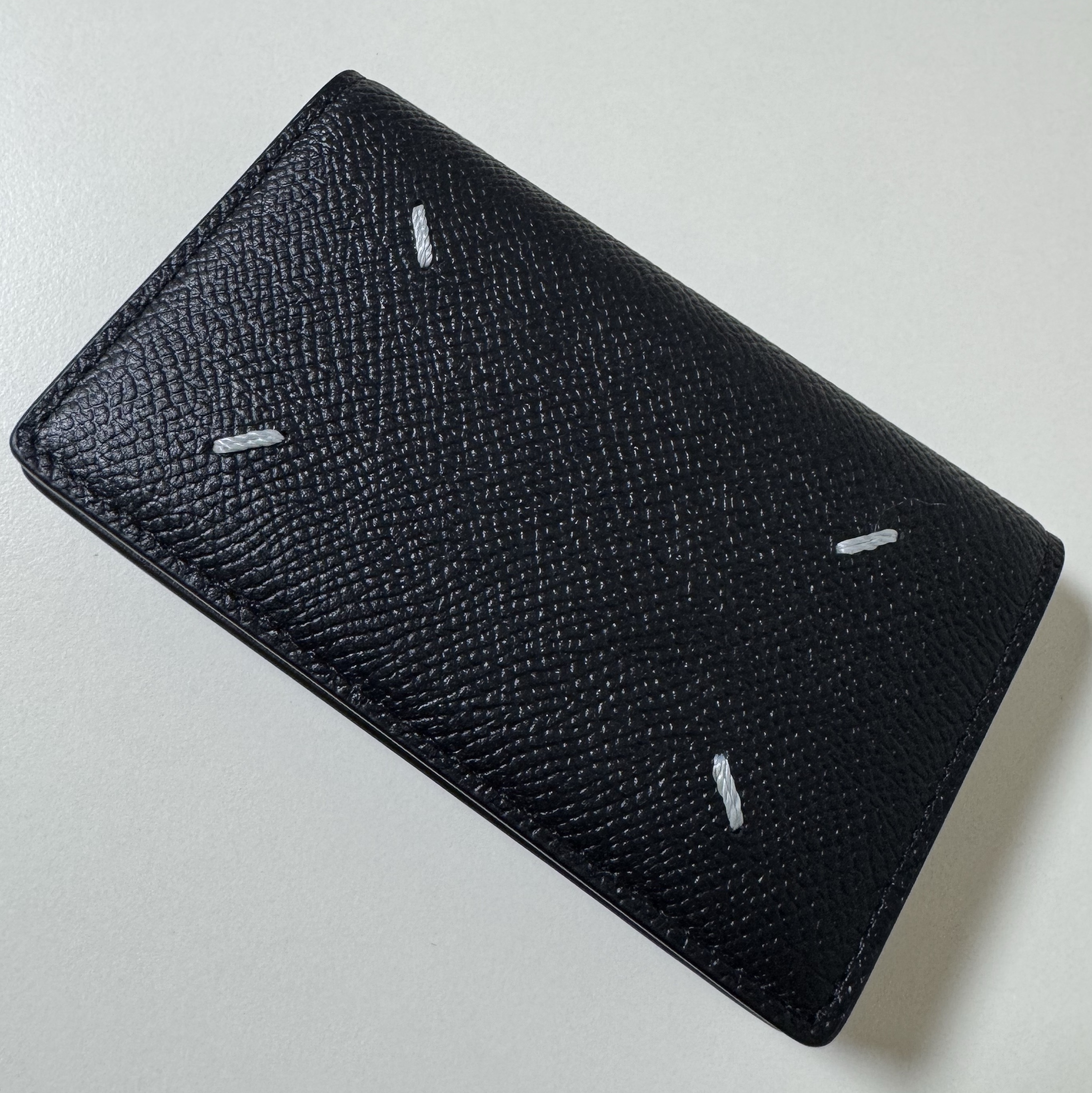Maison Margiela Leather Business Card Holder Black 착용 스타일
