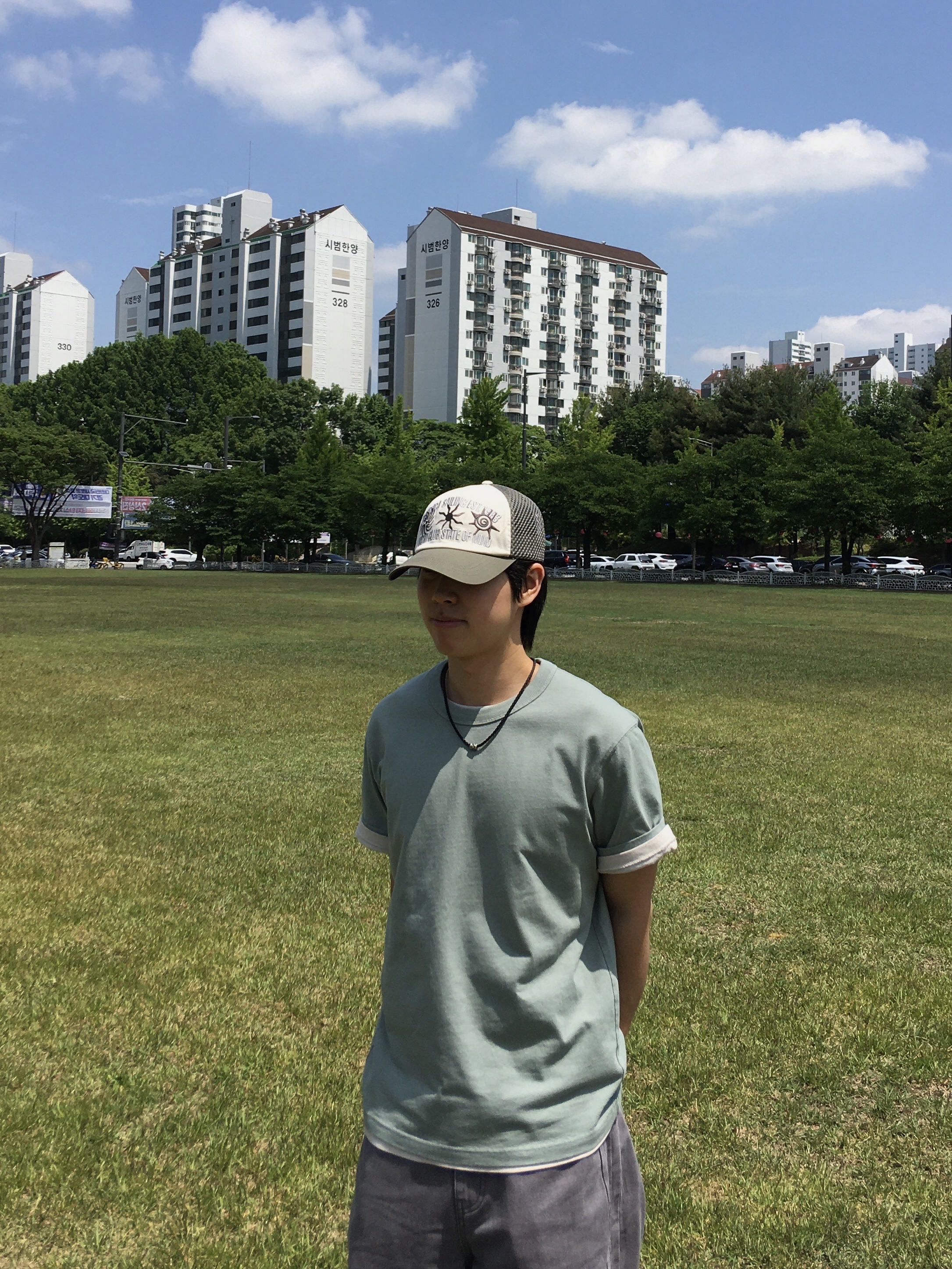 On Running x Post Archive Faction (Paf) Cloudmonster 2 Thorn Brown 착용 스타일 - 5