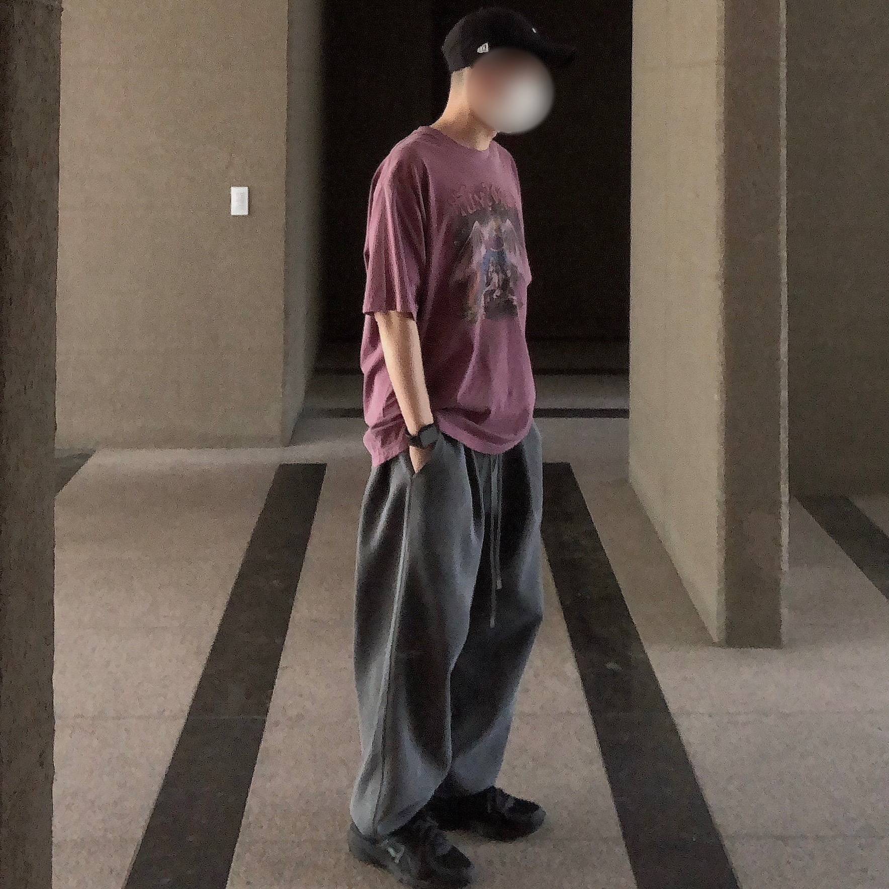 Undermycar Mu.03 Anti Fxxking Logo Play Oversized Sweat Jogger Pigment Gray 착용 스타일 - 3