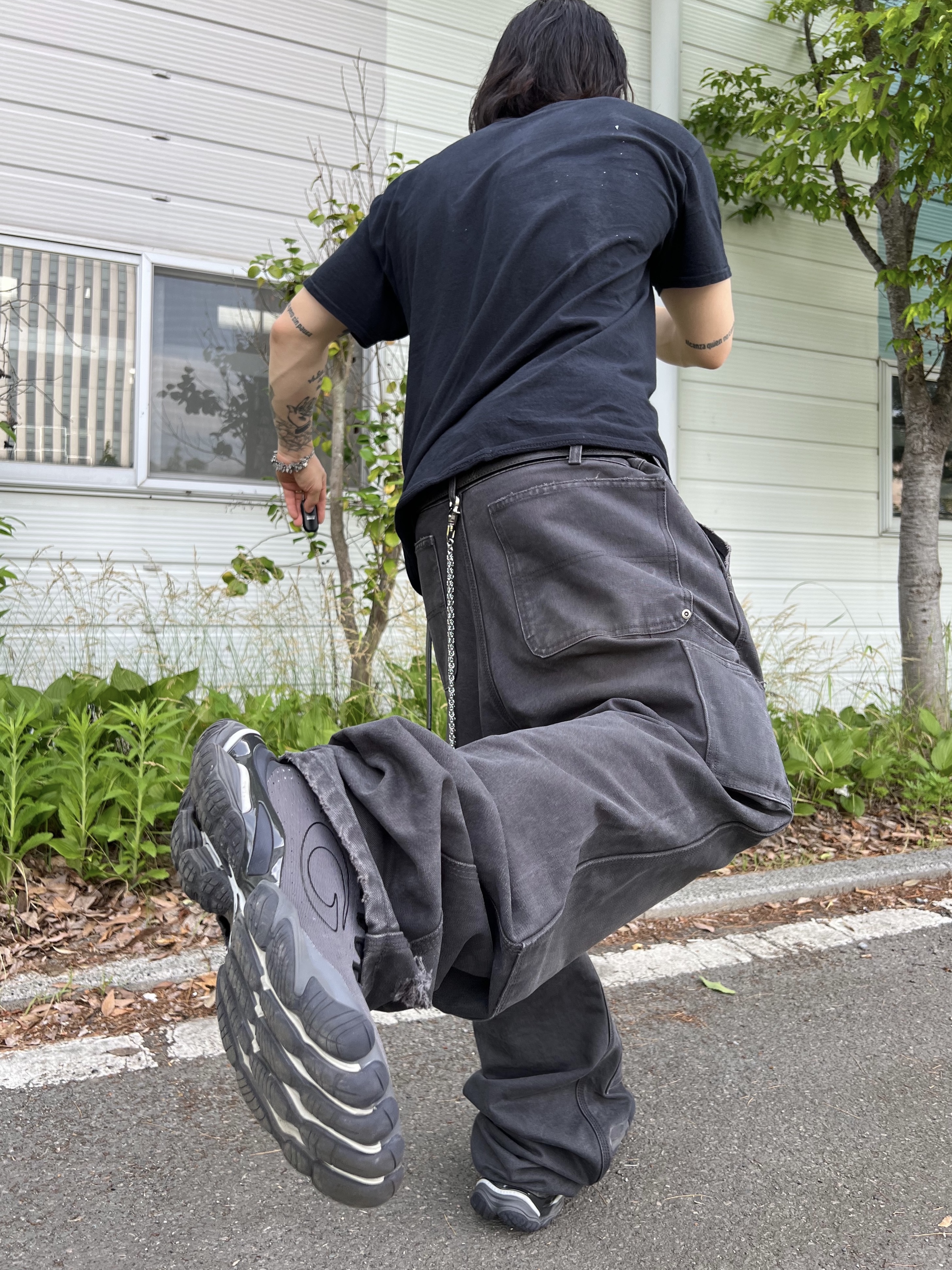 Hono Report Leaf Bracelet, Undermycar MU.128 Original Logo Cracked Leather Belt Silver / Black 착용 스타일 - 9
