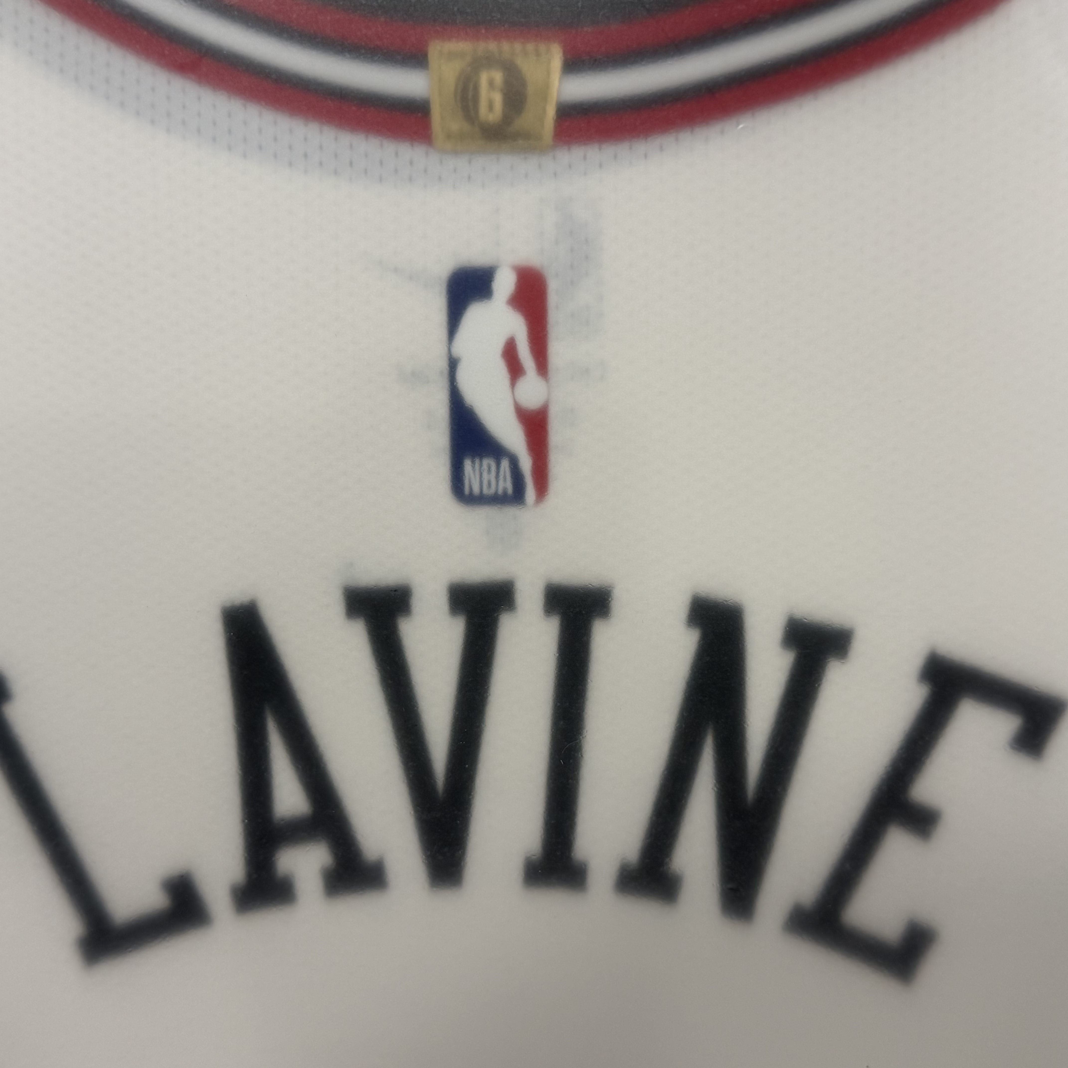 Nike Chicago Bulls Association Edition 2022/23 NBA Swingman Jersey White 착용 스타일 - 2
