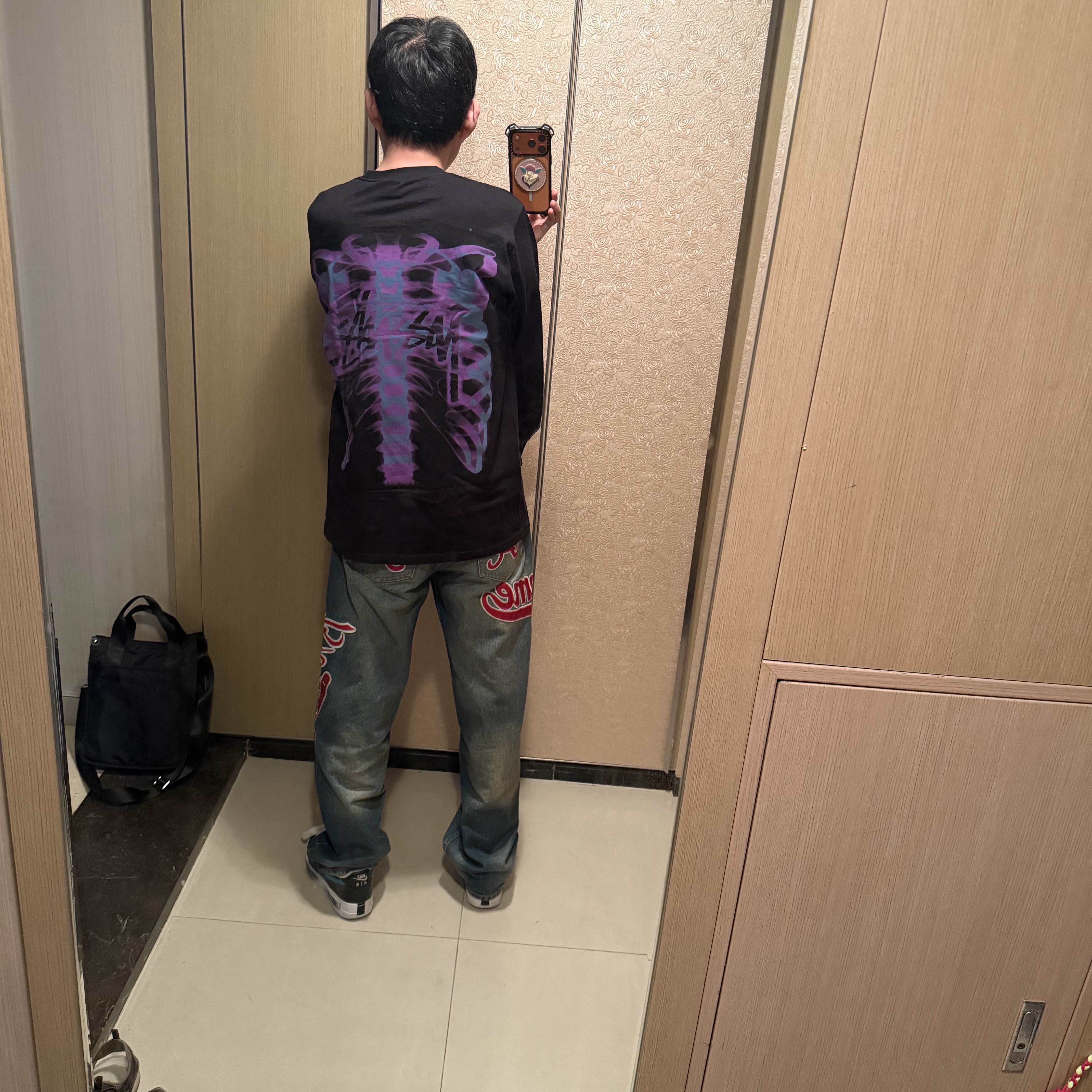 Stussy Rib Cage LS T-Shirt Black 착용 스타일 - 5