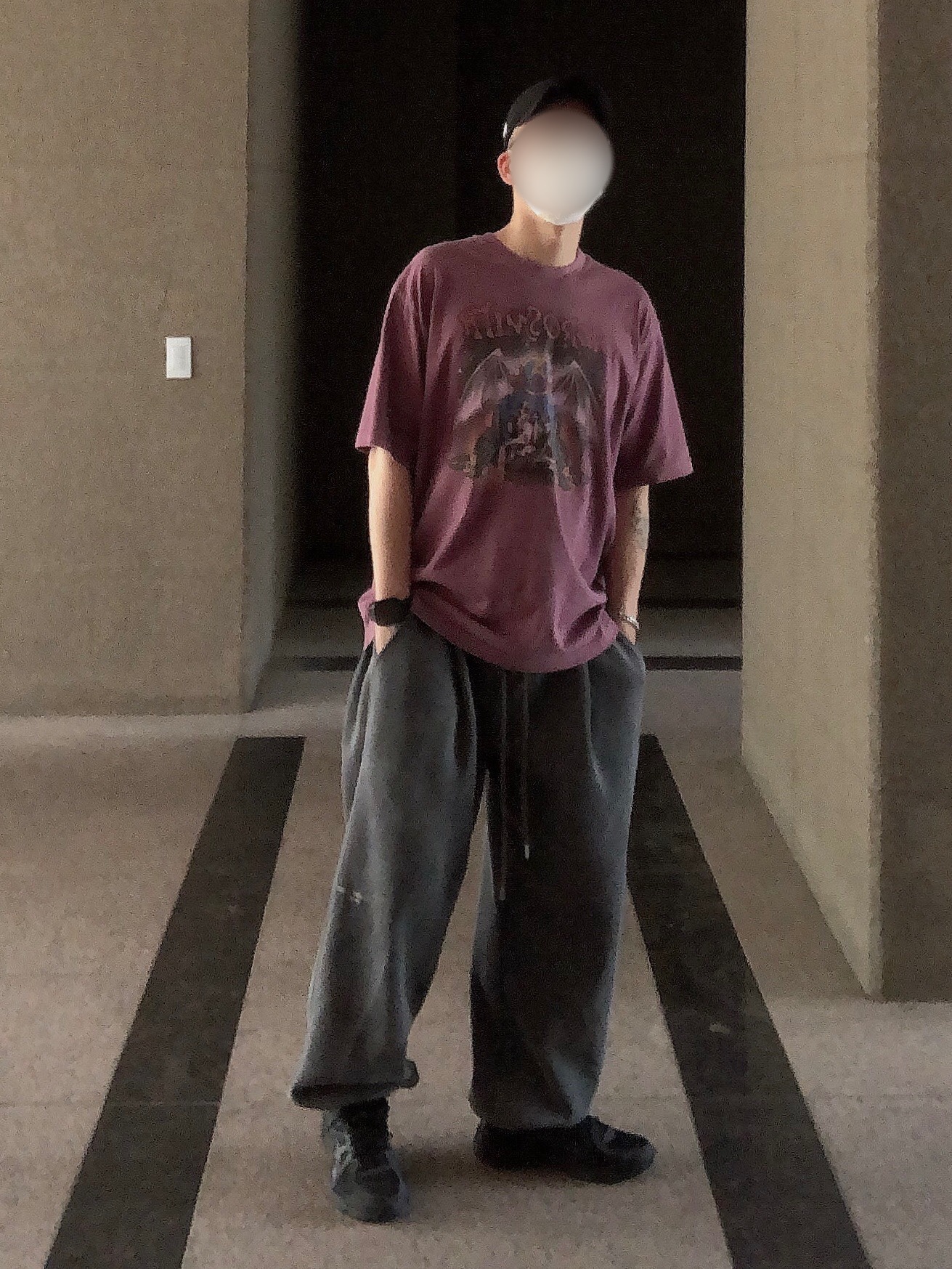 Undermycar Mu.03 Anti Fxxking Logo Play Oversized Sweat Jogger Pigment Gray 착용 스타일 - 5