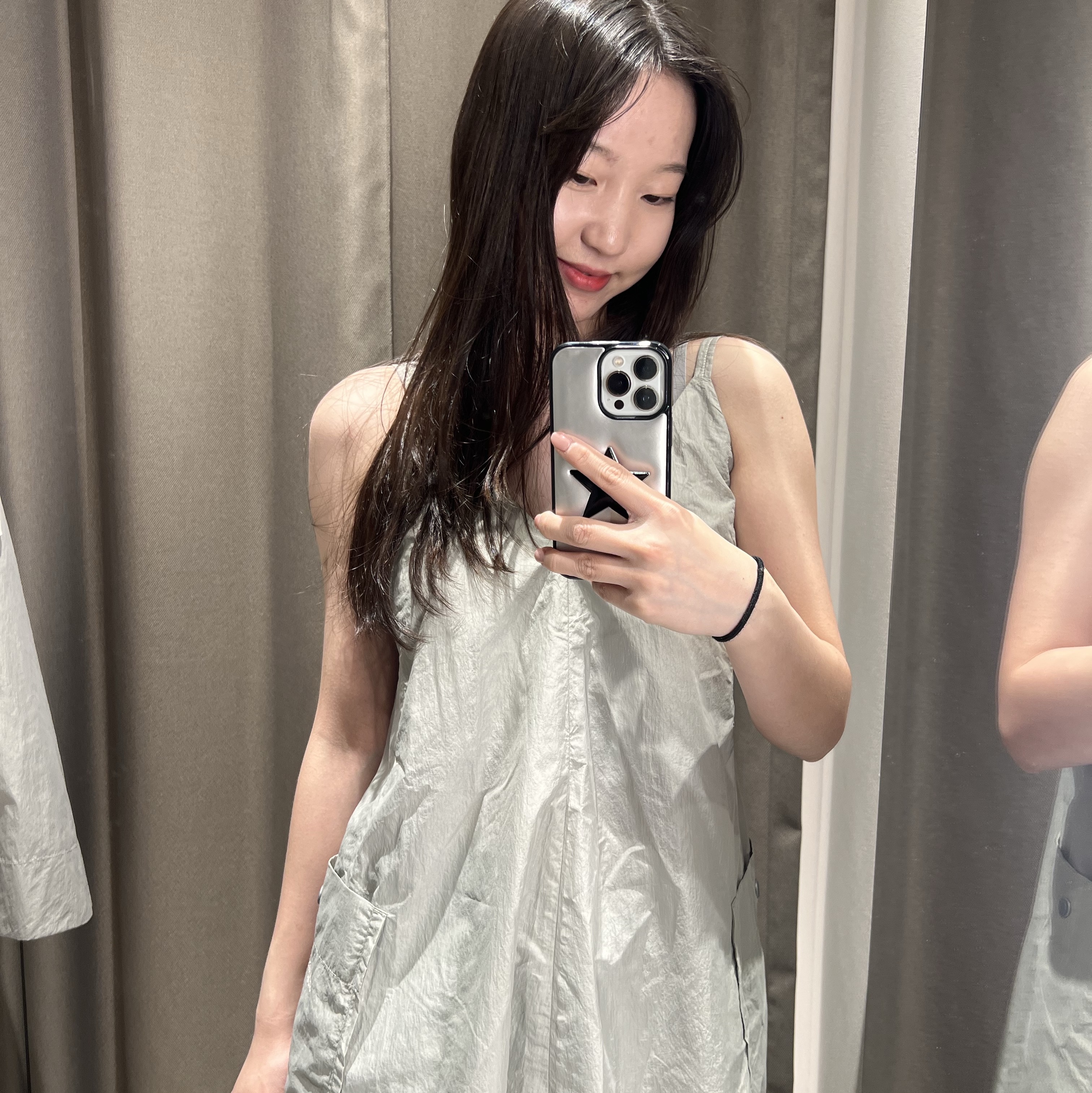 (W) Zara x And Wander Water Repellent Midi Dress Light Mint Green 착용 스타일
