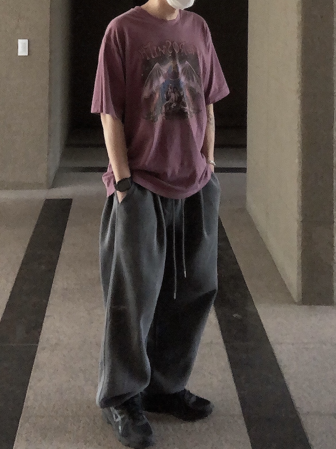 Undermycar Mu.03 Anti Fxxking Logo Play Oversized Sweat Jogger Pigment Gray 착용 스타일 - 4